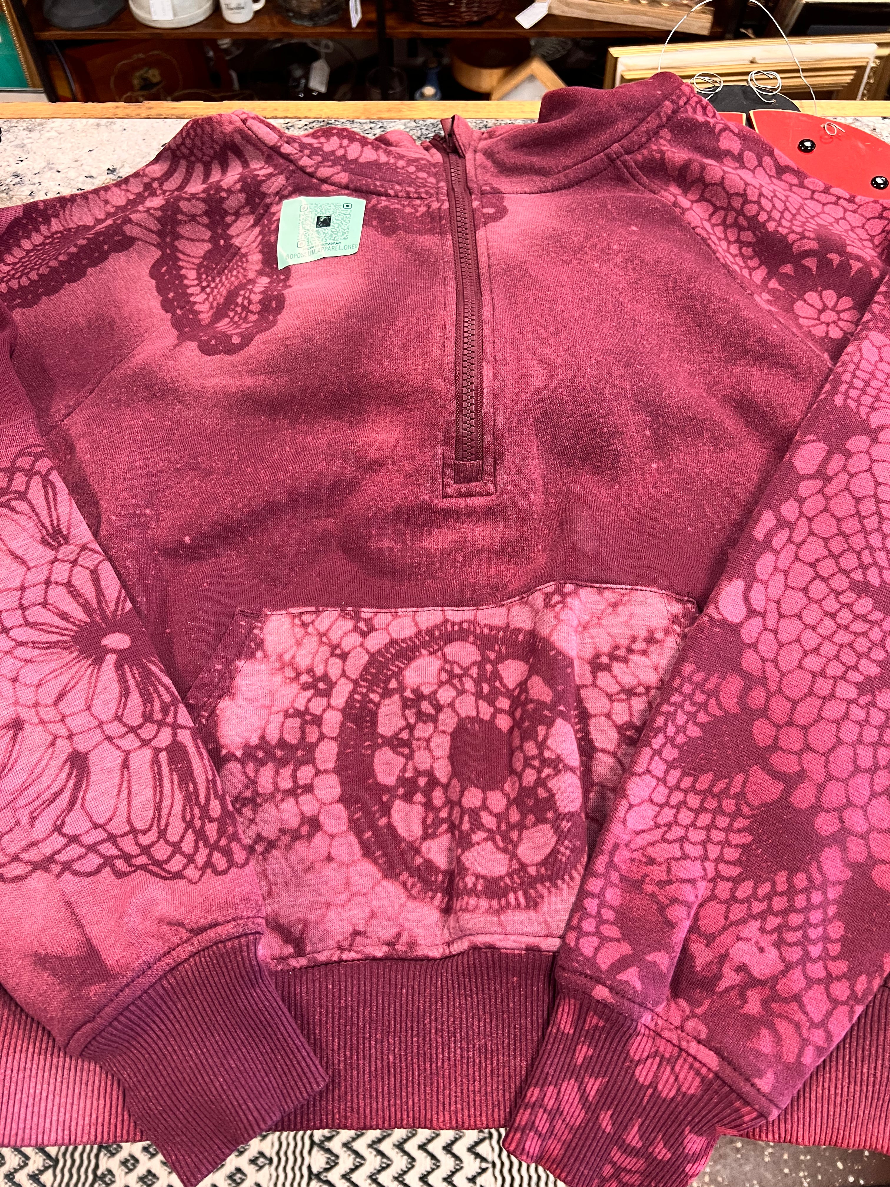 Sweater M