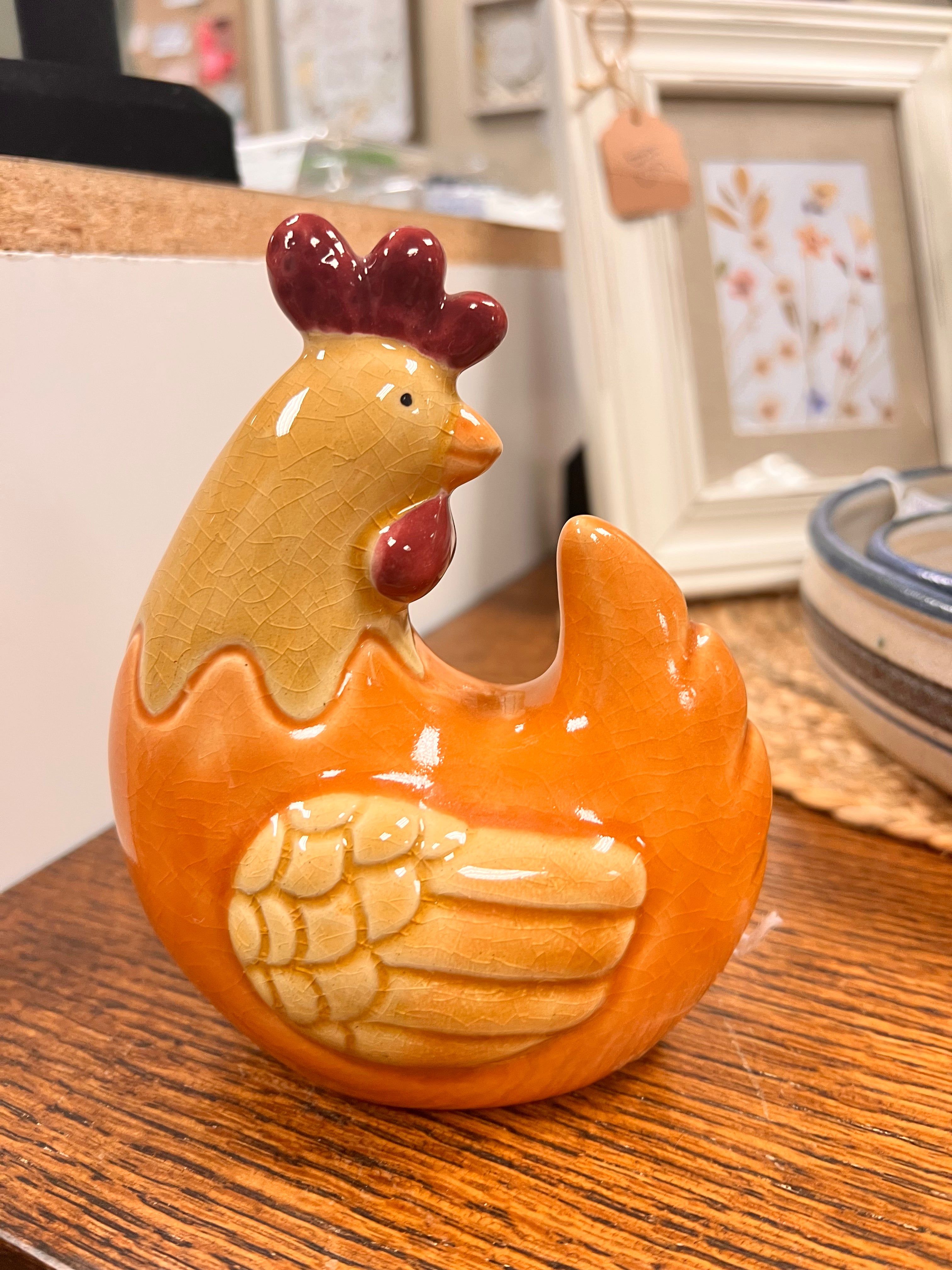 Hen Statue