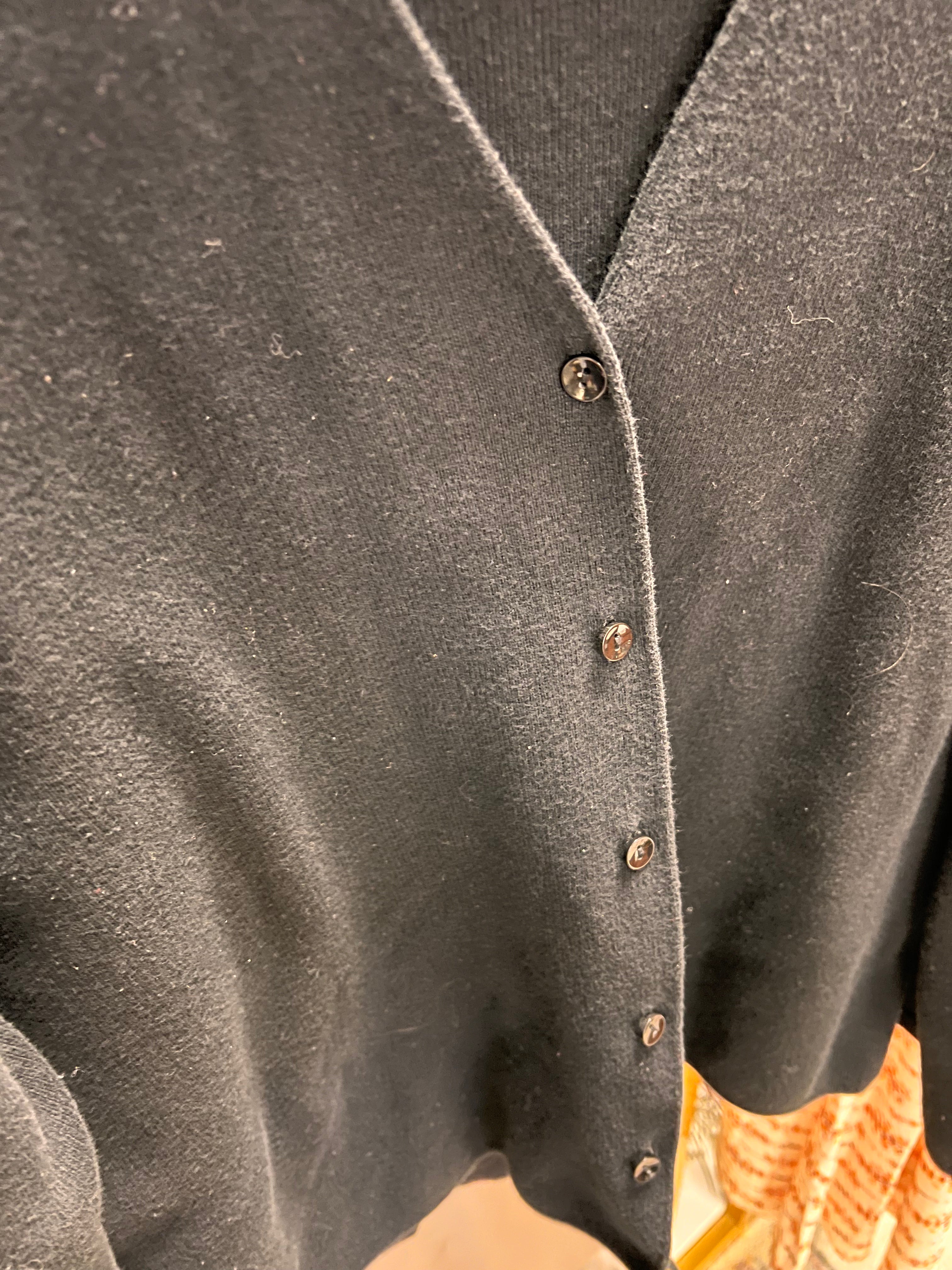 Black Long Sleeve XL