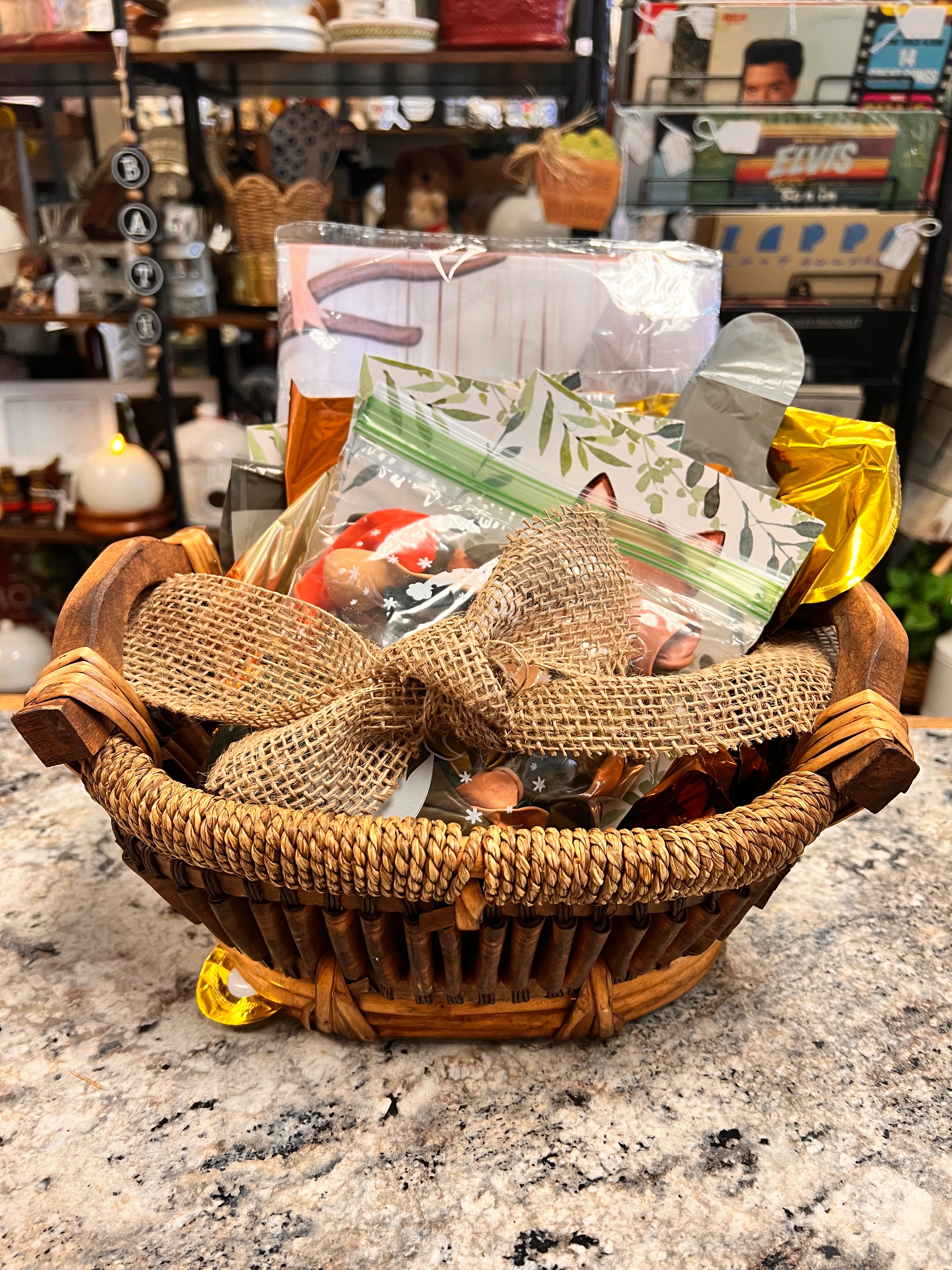B-Day Basket Decor