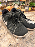 Black Nike 8