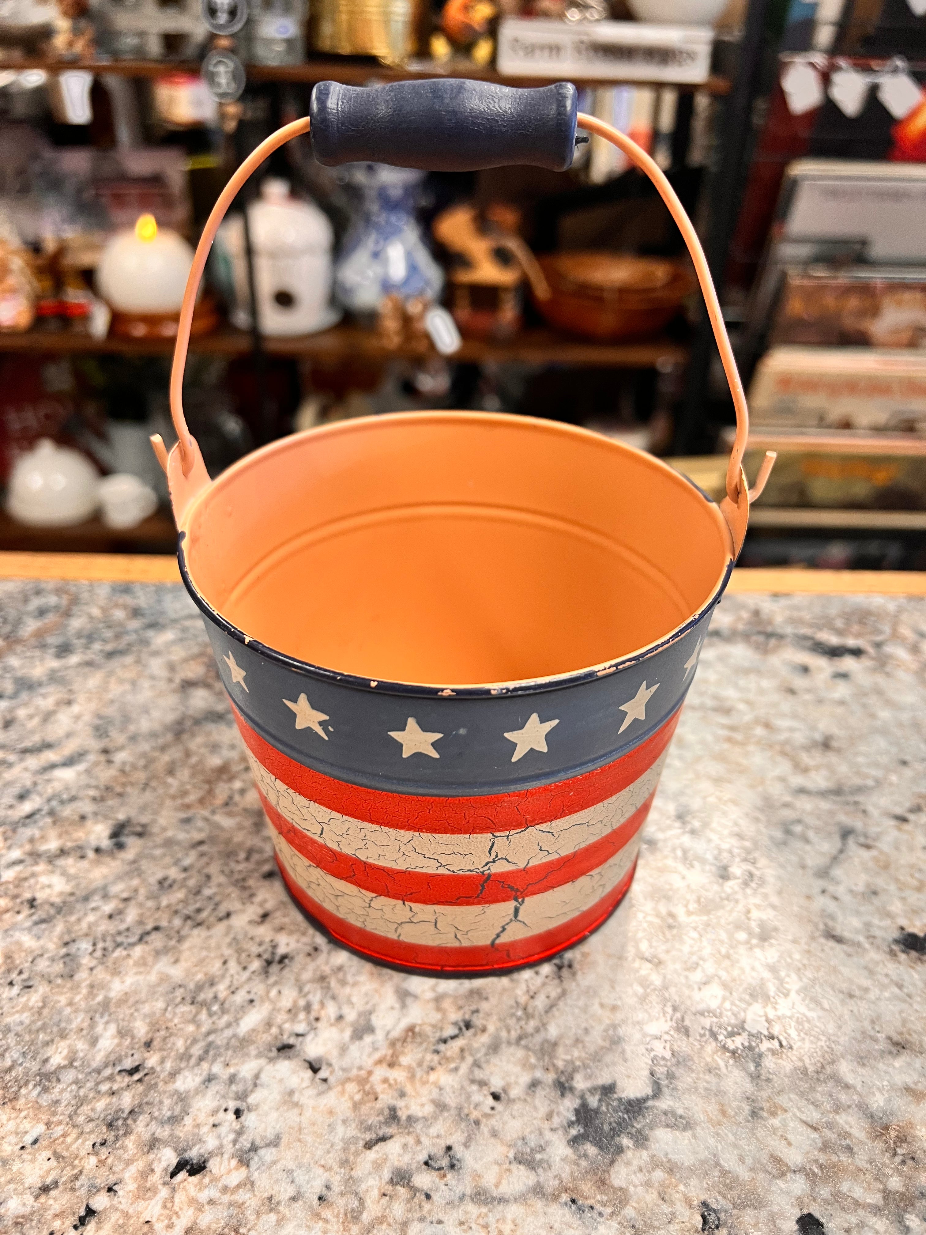Flag Bucket