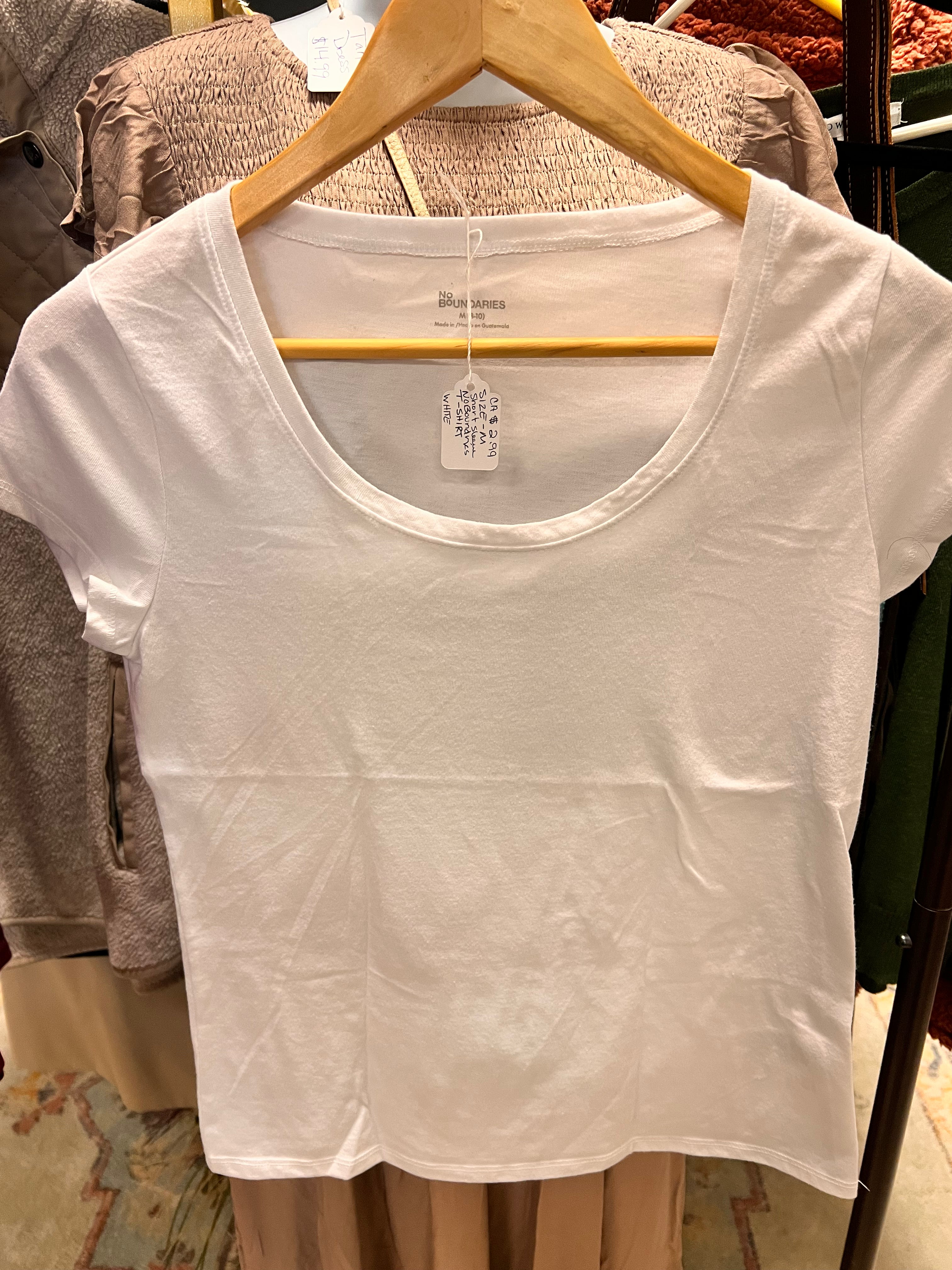 White Shirt M