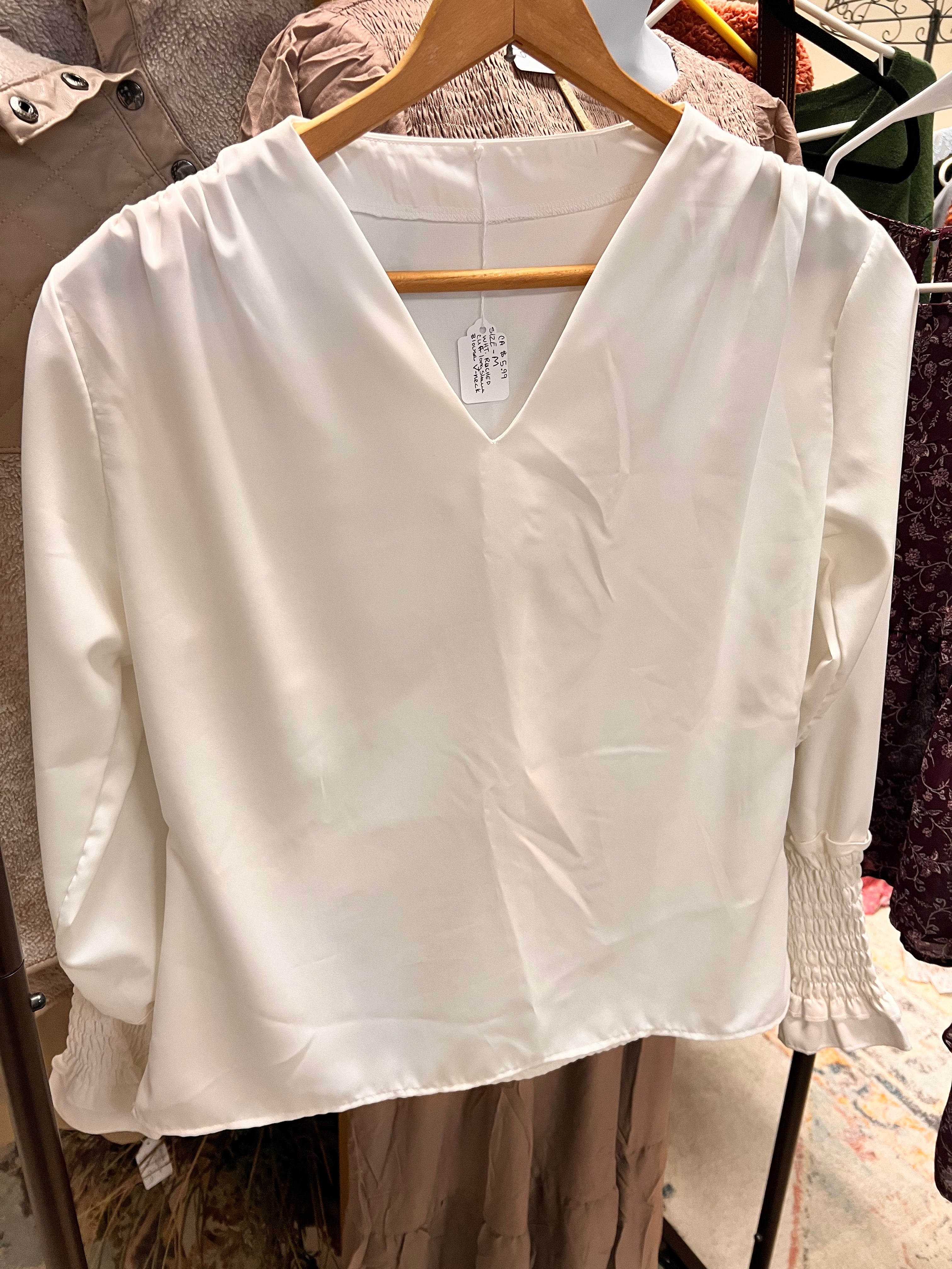 White Blouse M