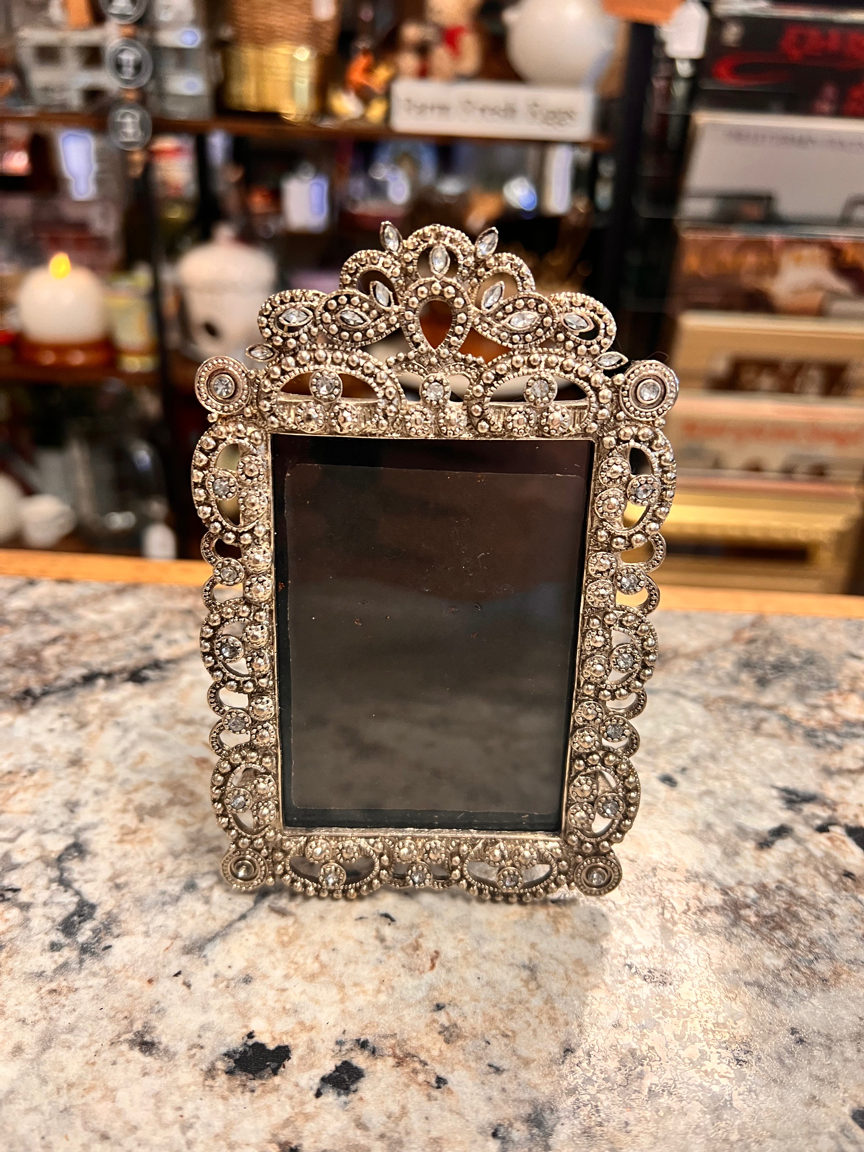 Small Frame