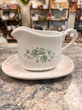 Gravy Boat Set