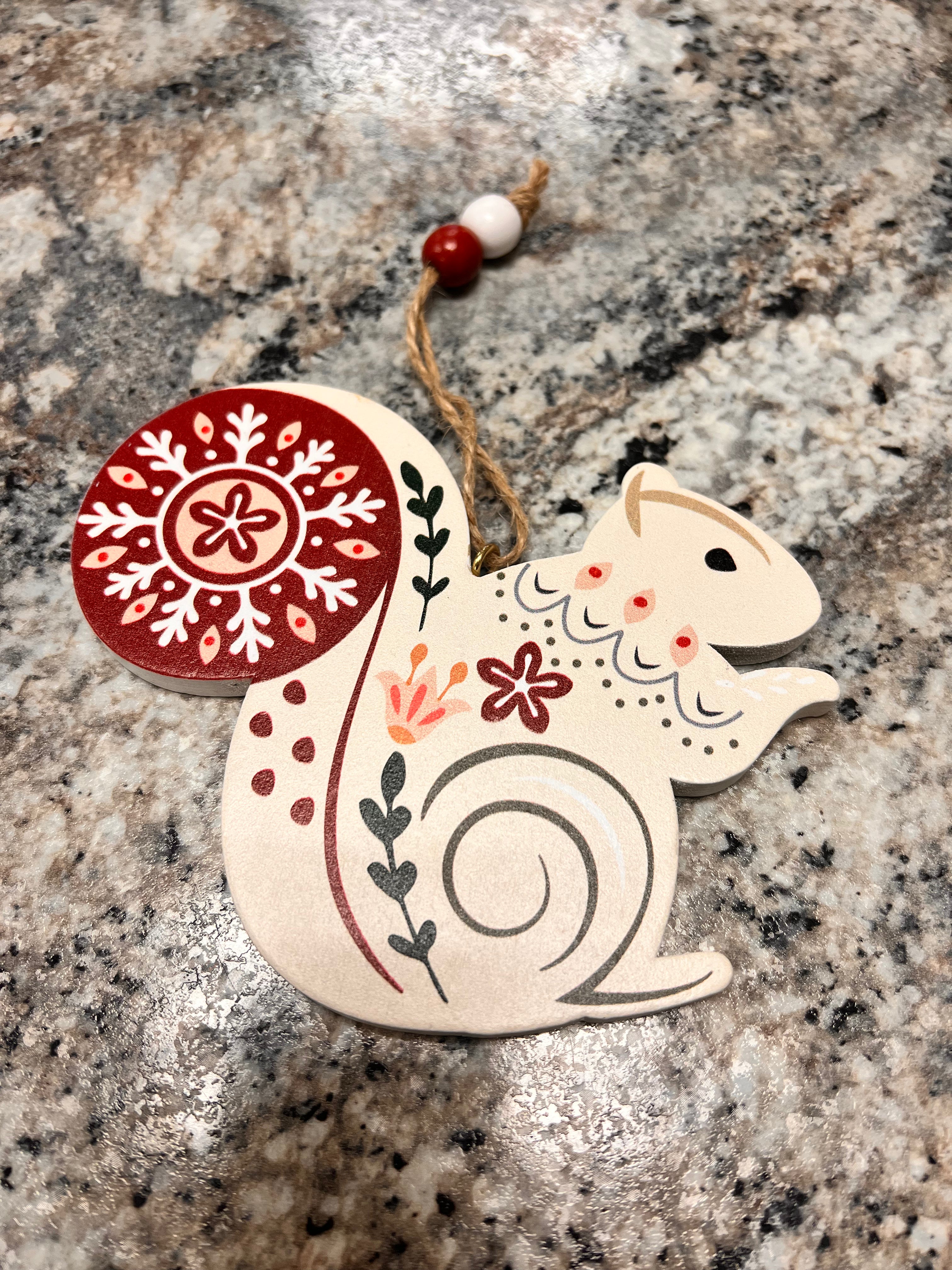 Squirrel Decor