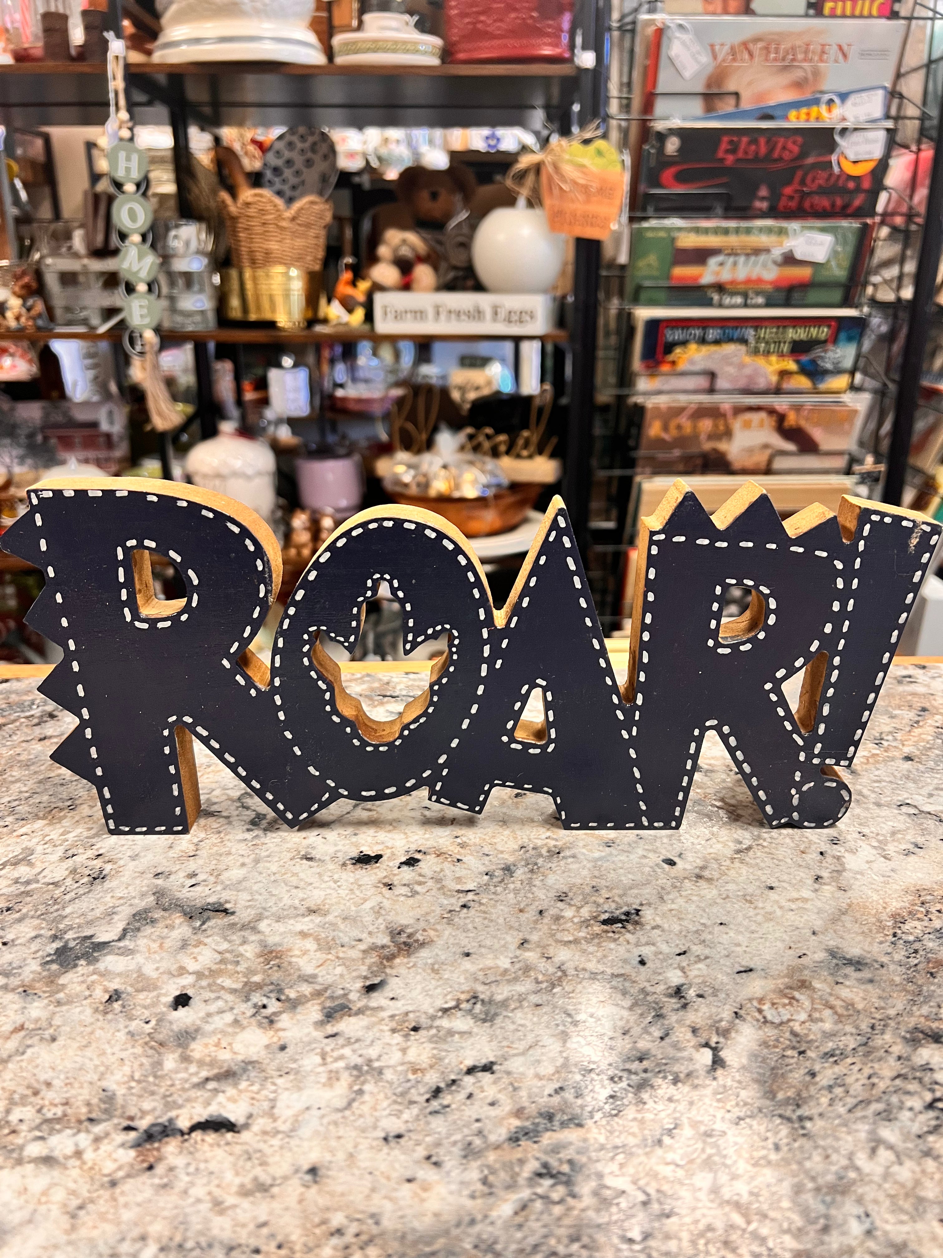 Roar Sign