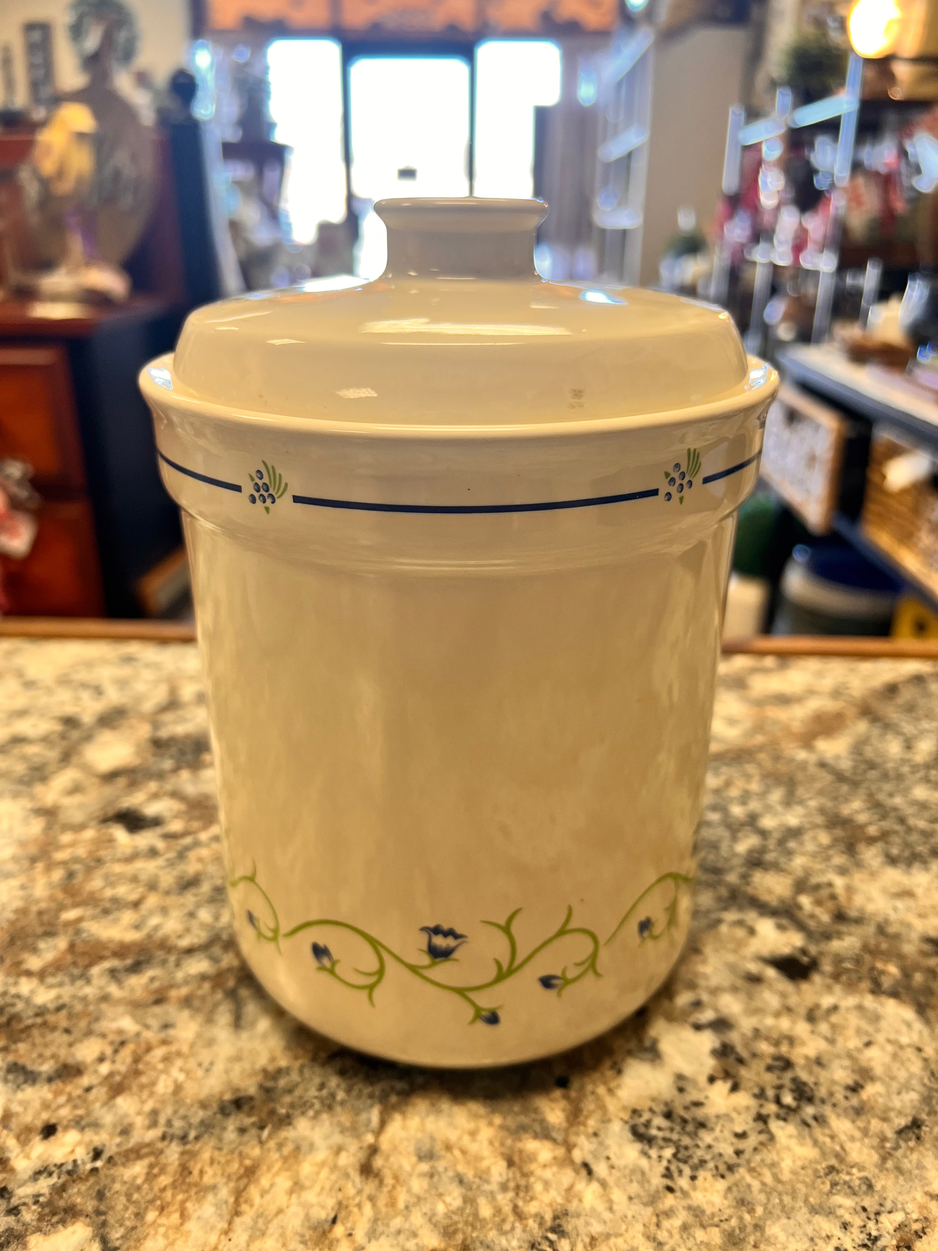 Raintree Canister 7”