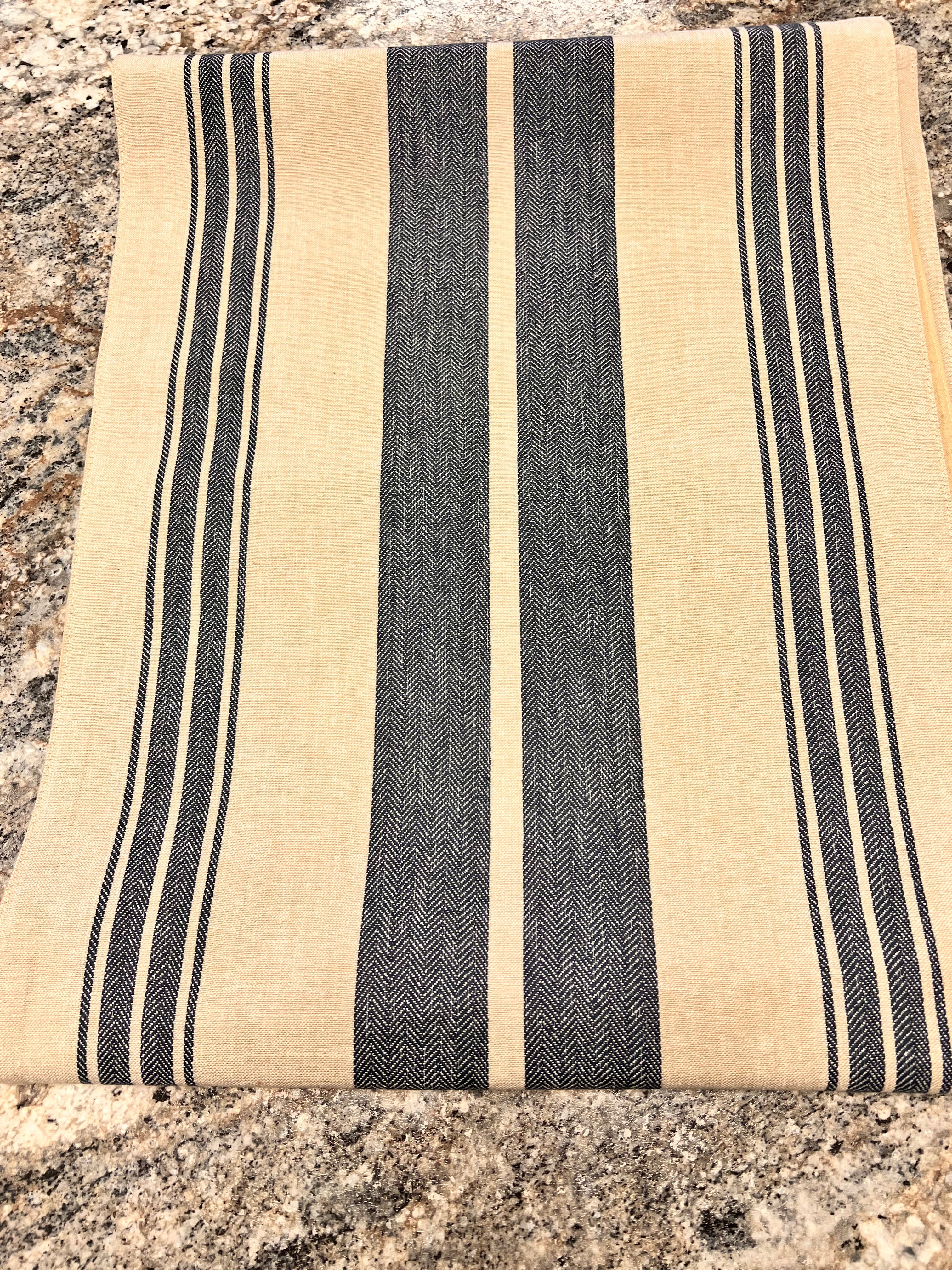 Table Runner