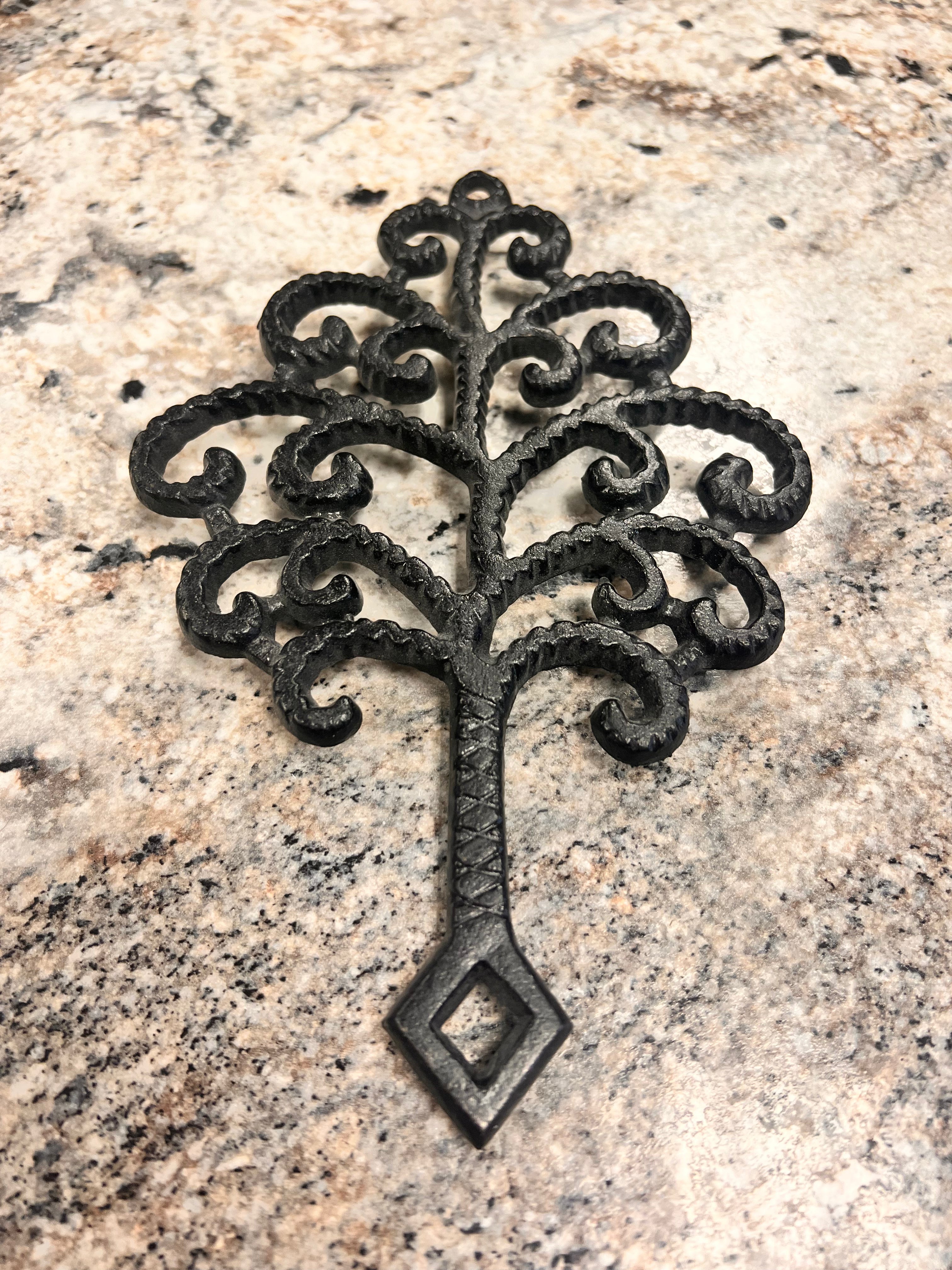 Trivet