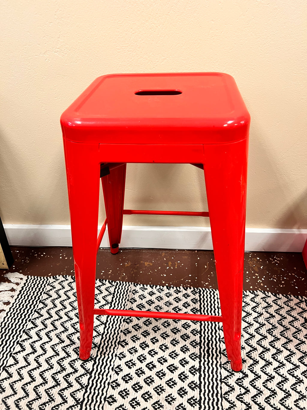 Metal Bar Stool