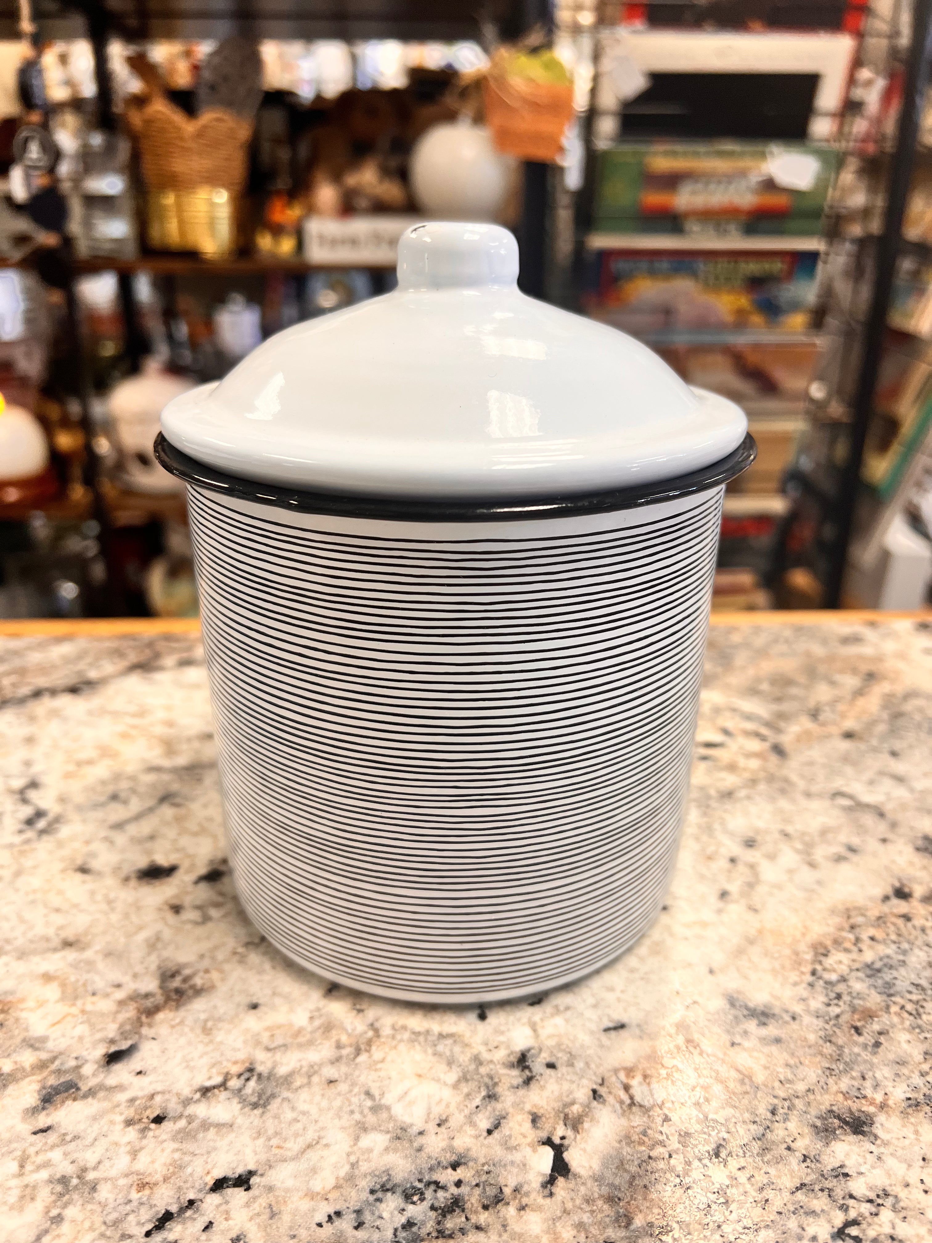 Metal Canister