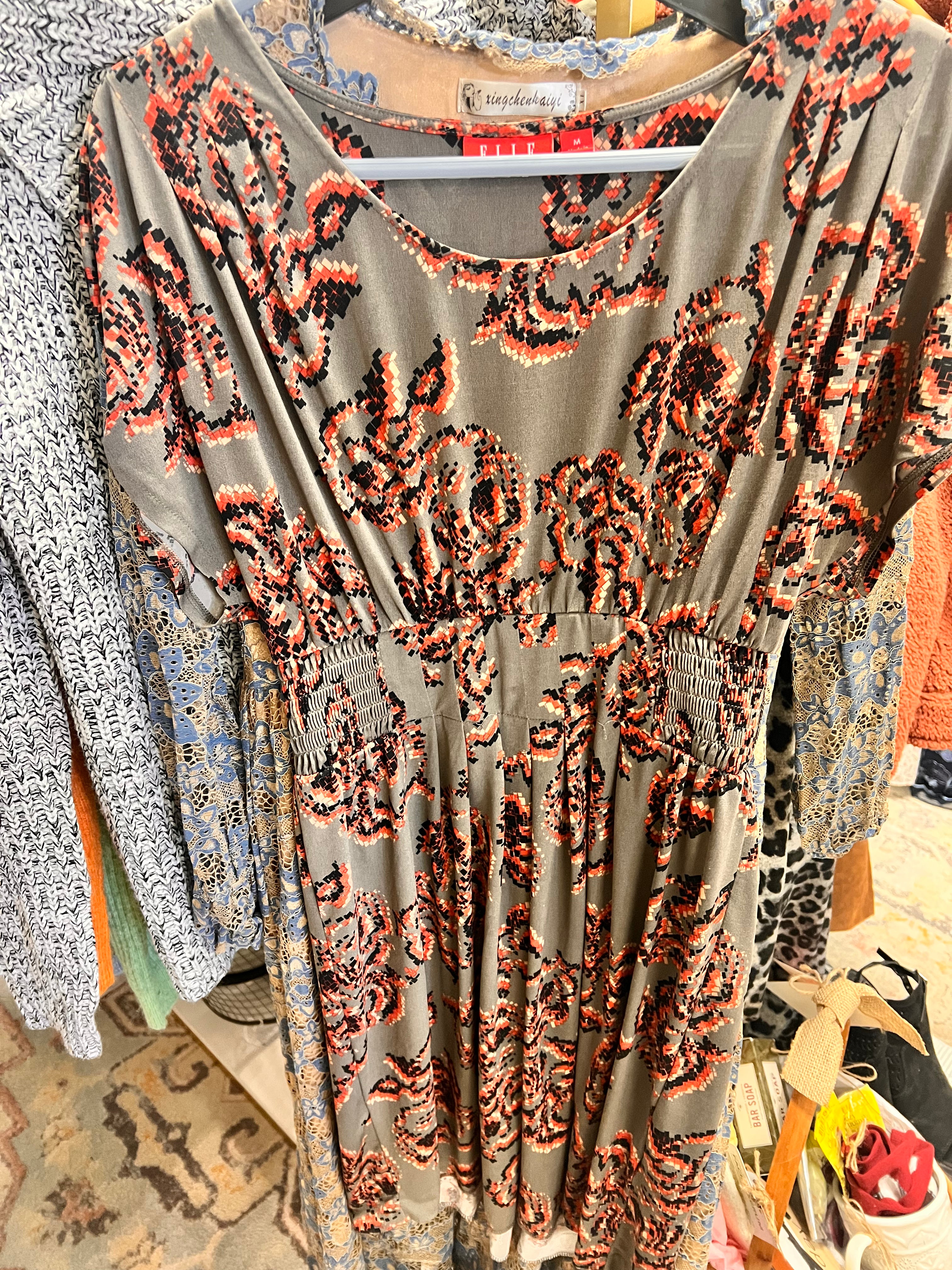 Dress M
