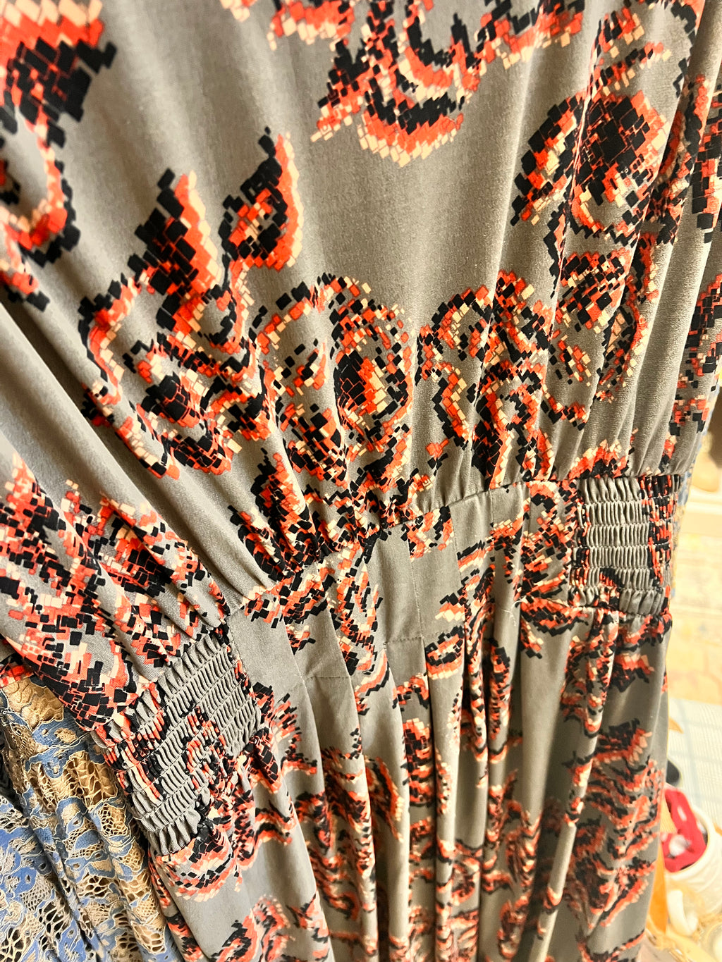 Dress M