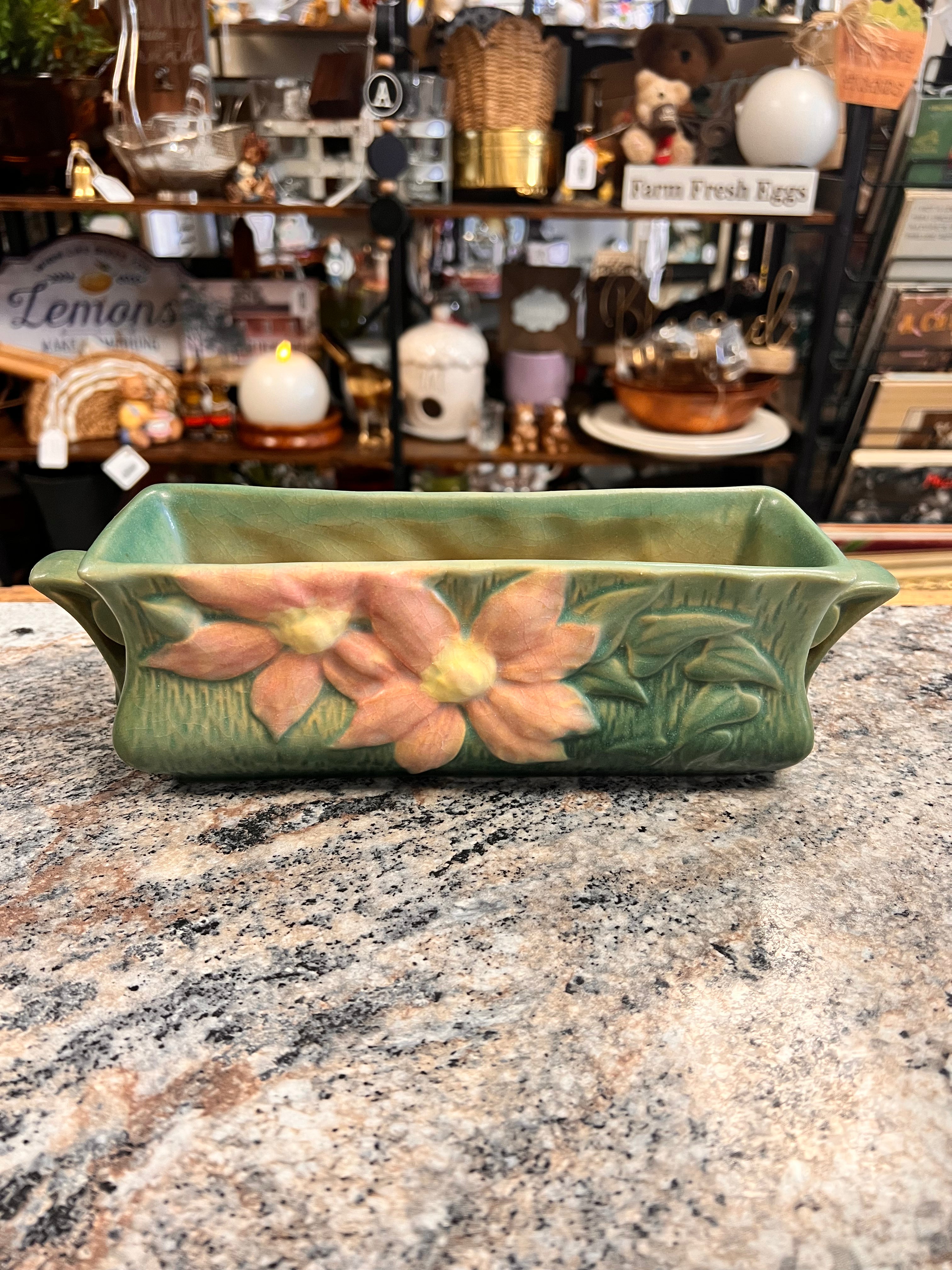 Roseville Planter