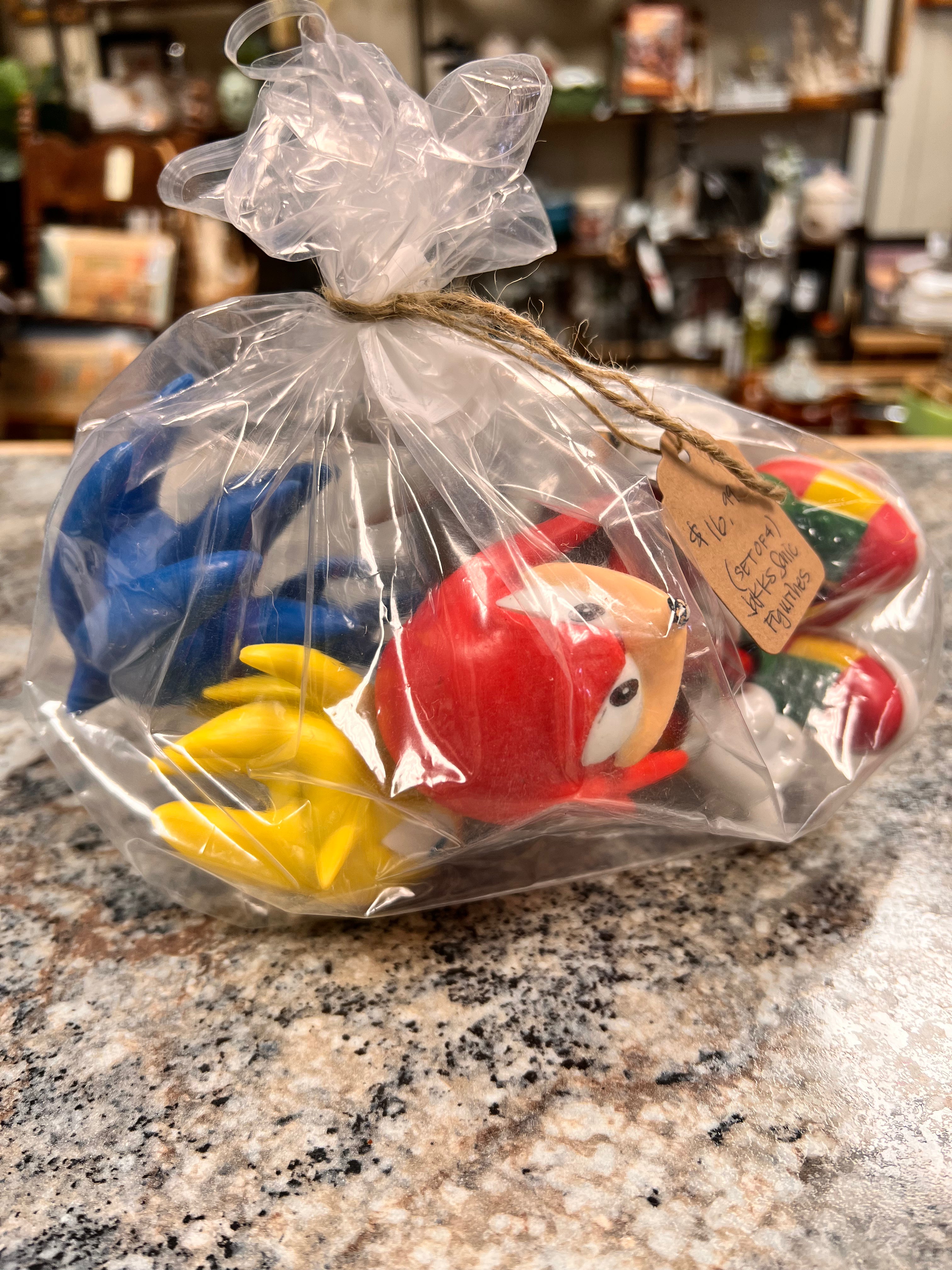 4 Sonic Figures