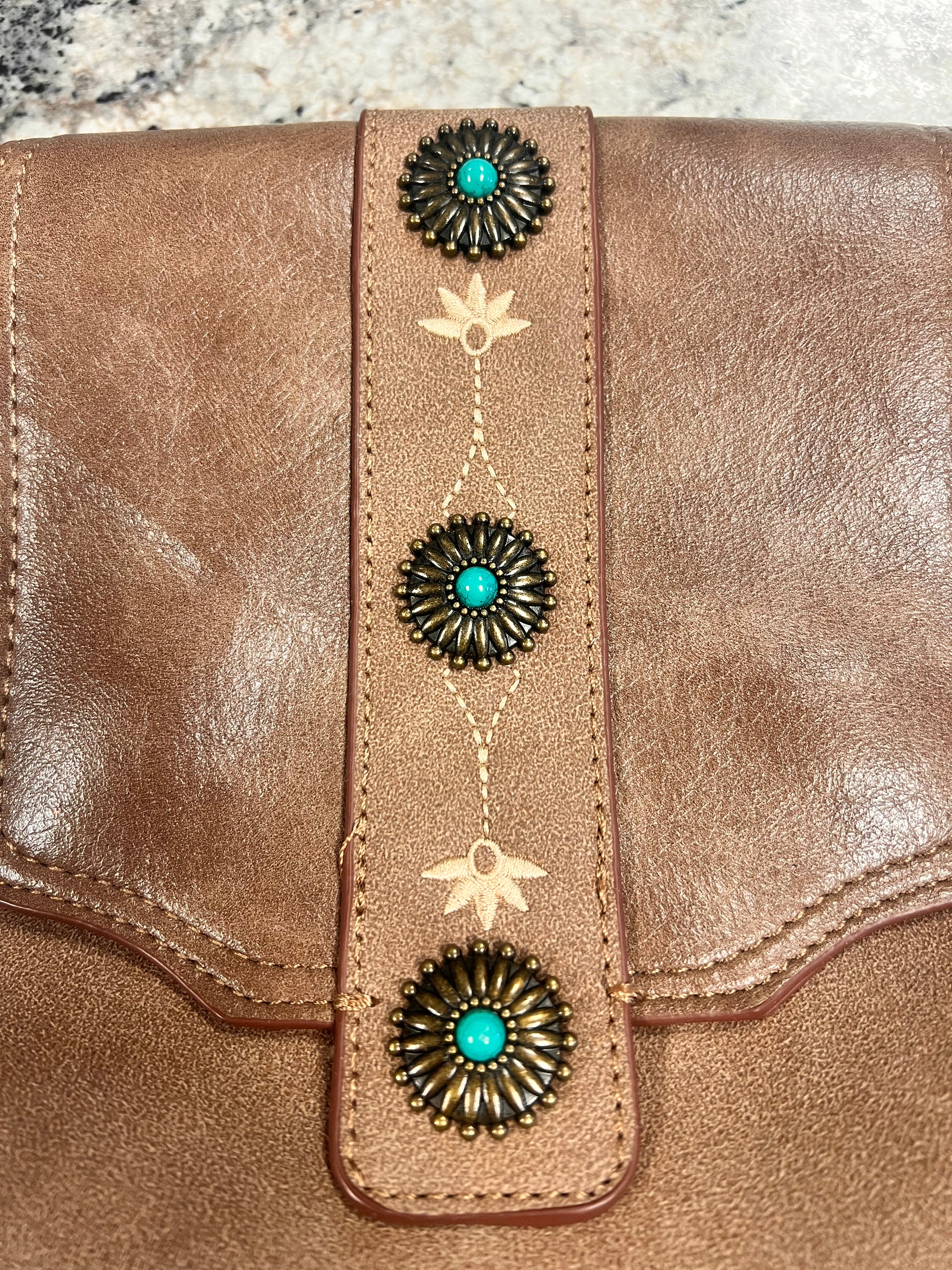 Catchfly Crossbody