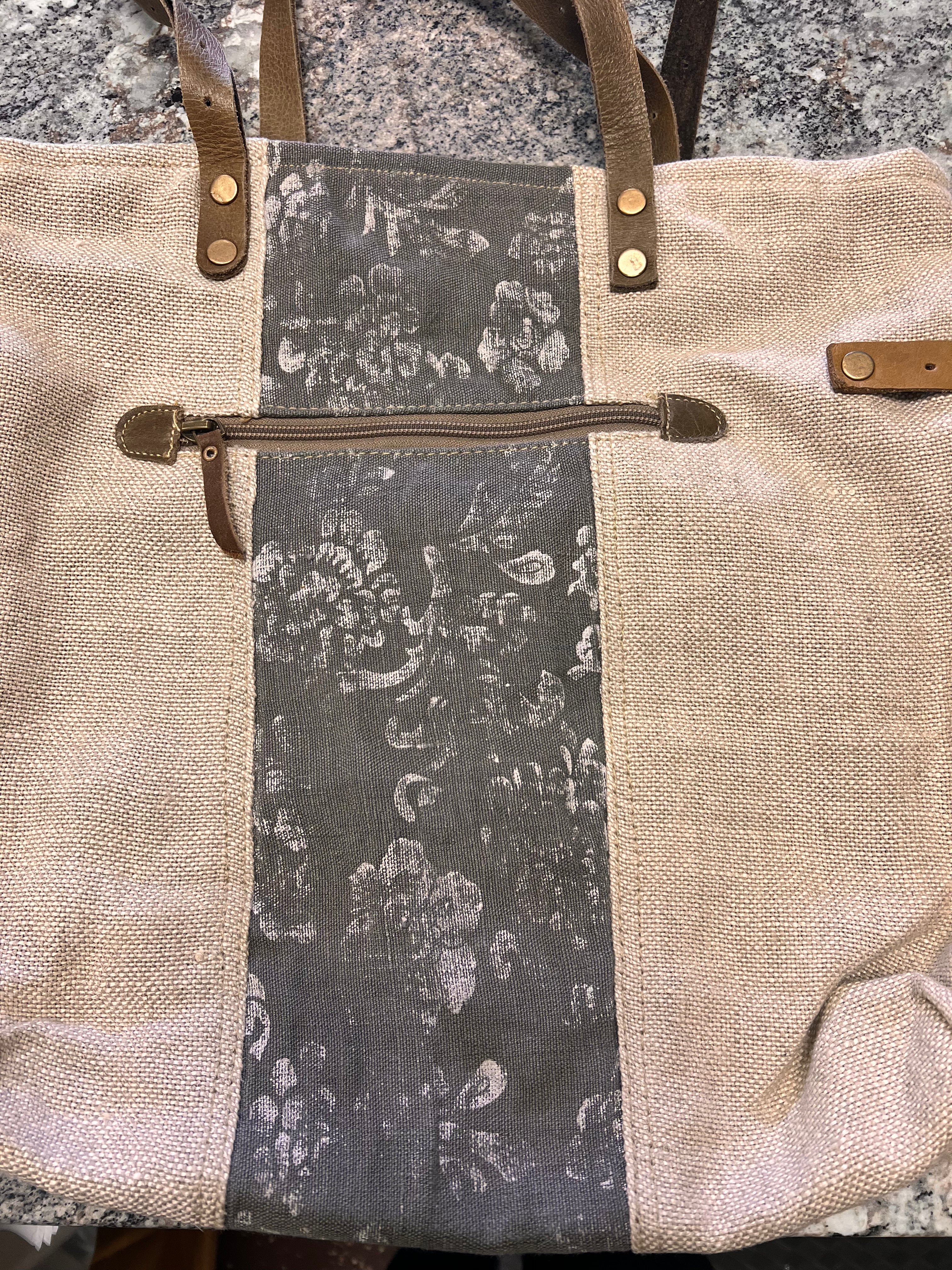 Maison Blanche Tote