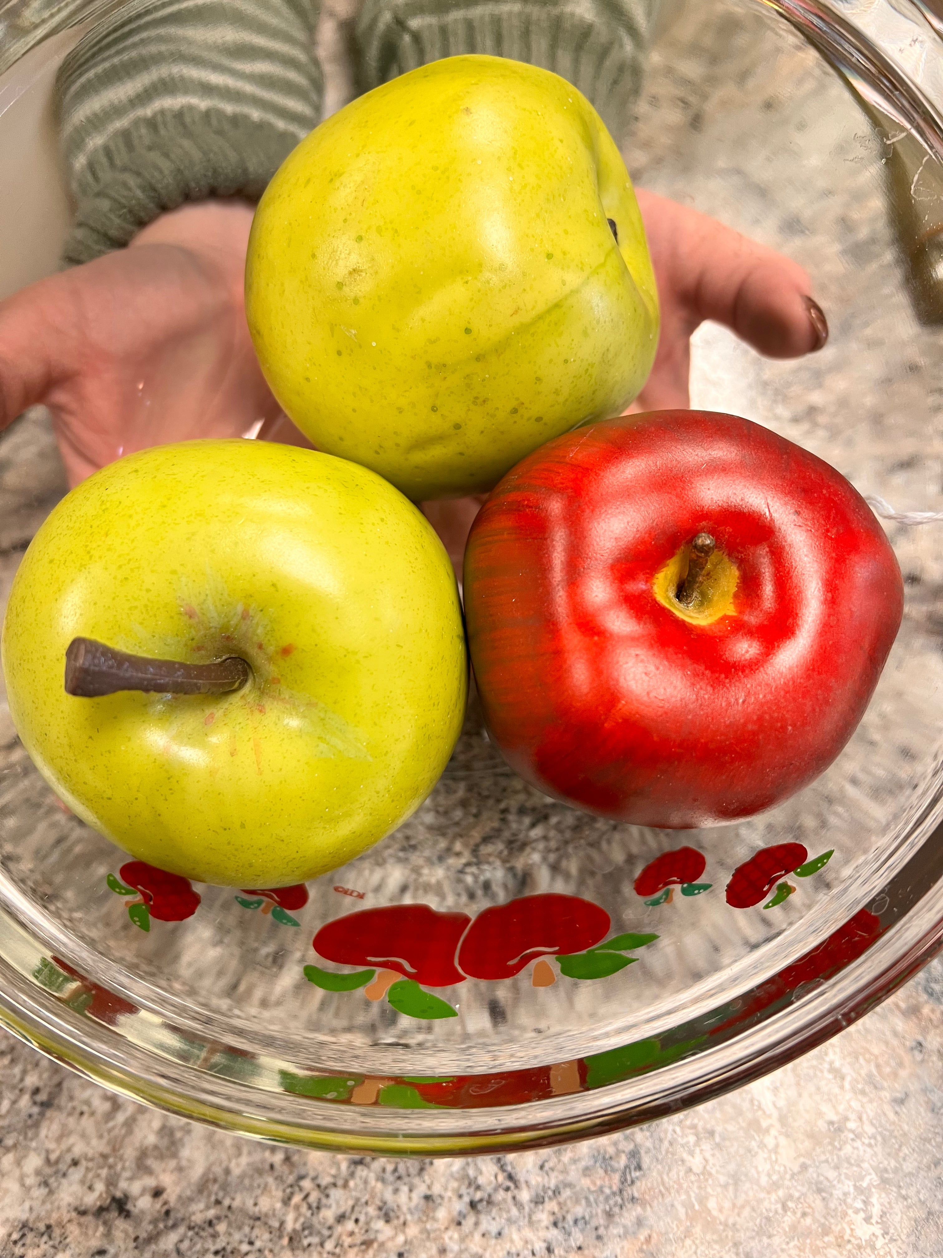 Apple Decor