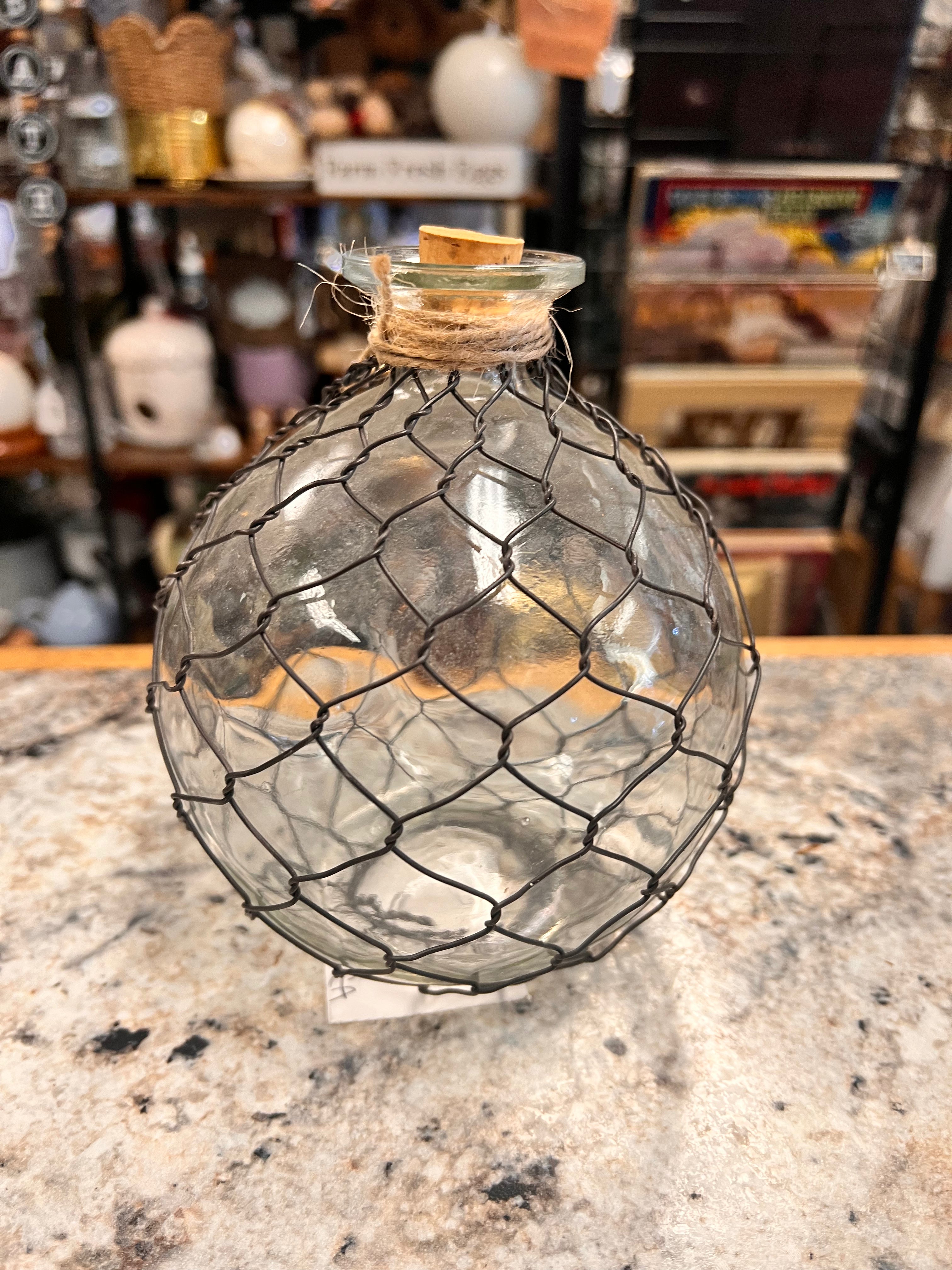 Round Bottle