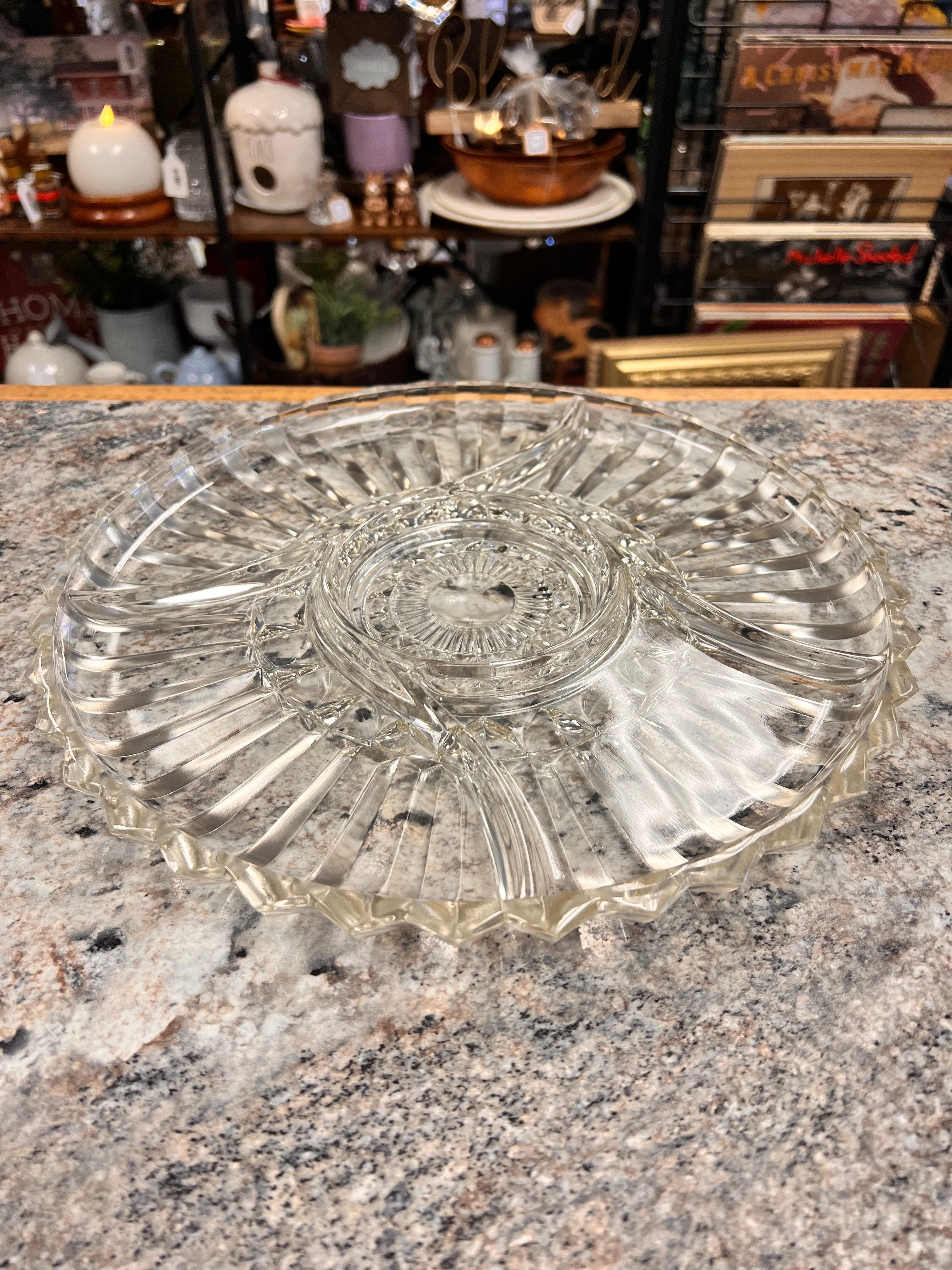 Divided Plate