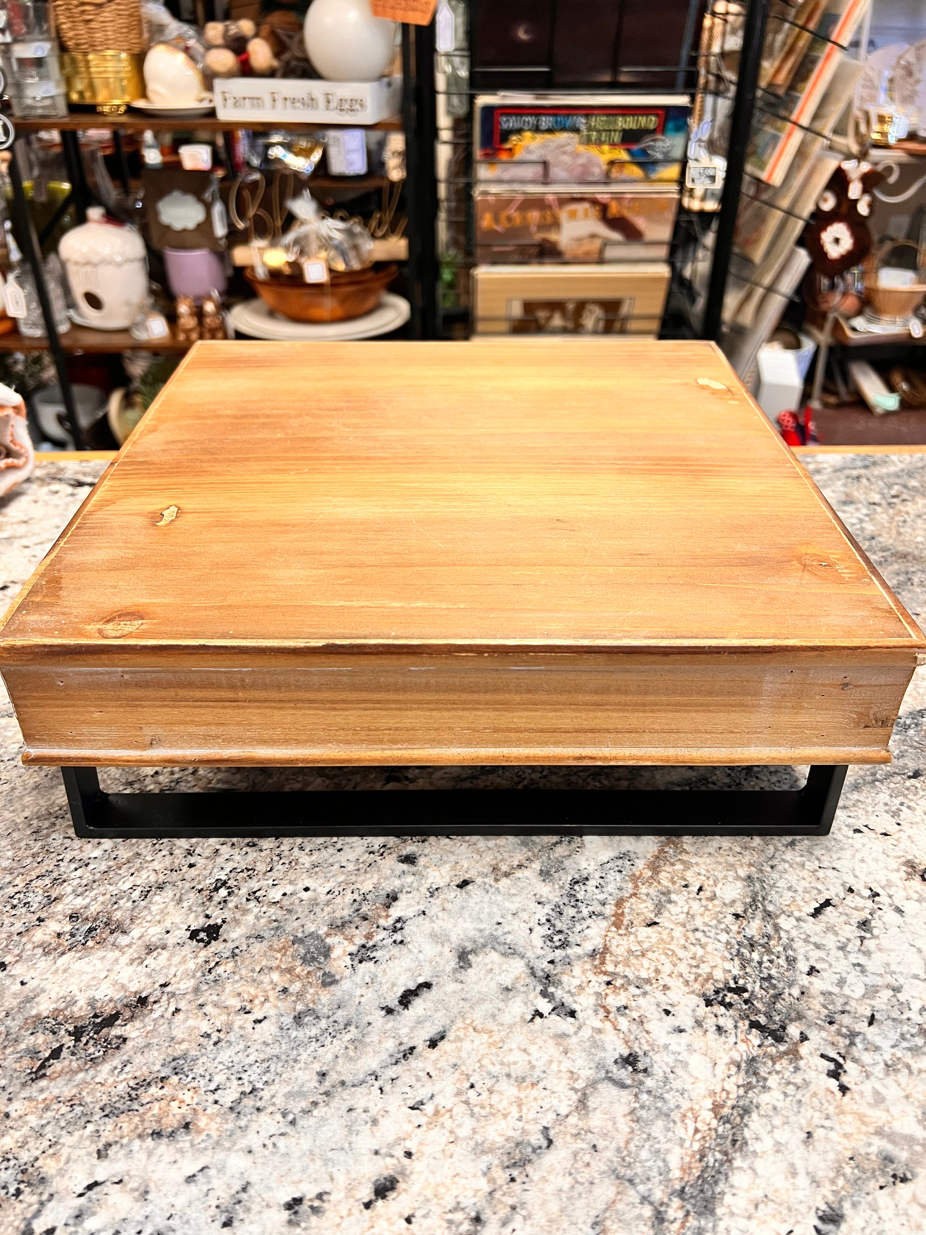 Wood Riser