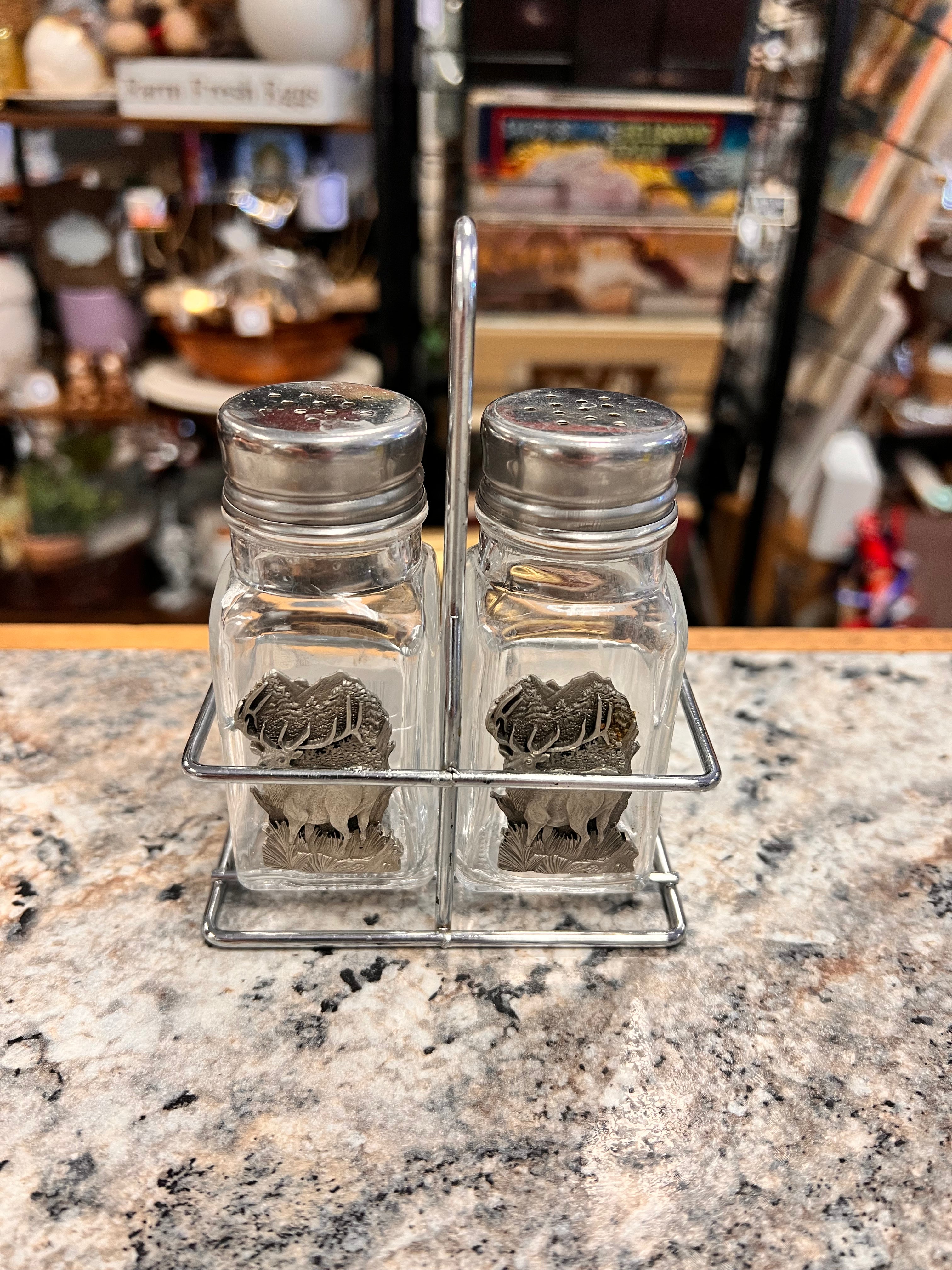 Elk Shaker Set