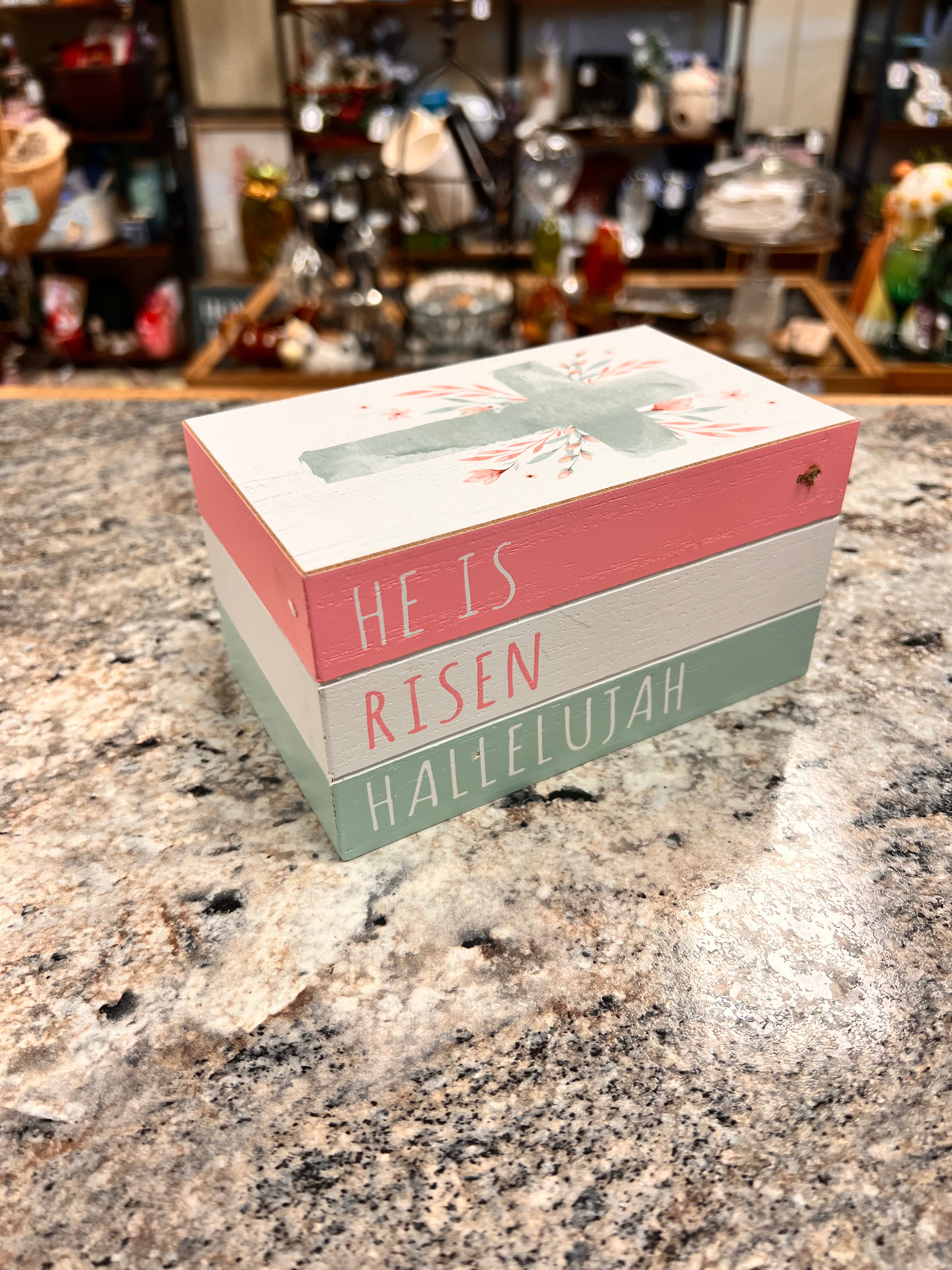 He is Risen Decor