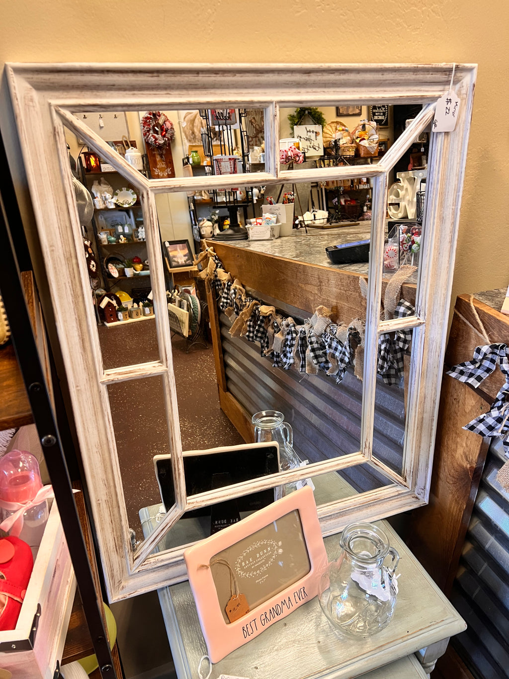 White Mirror