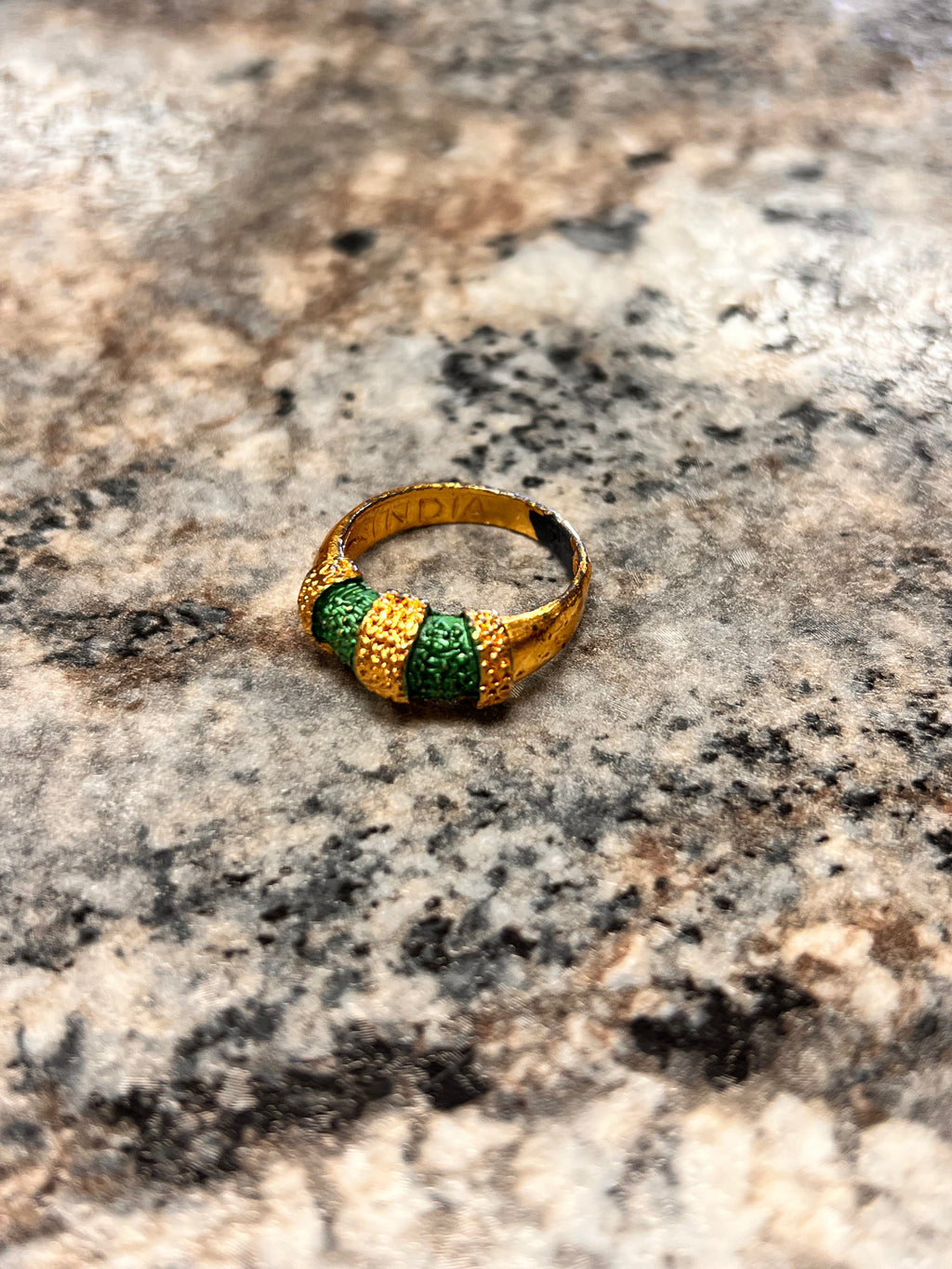 Ring