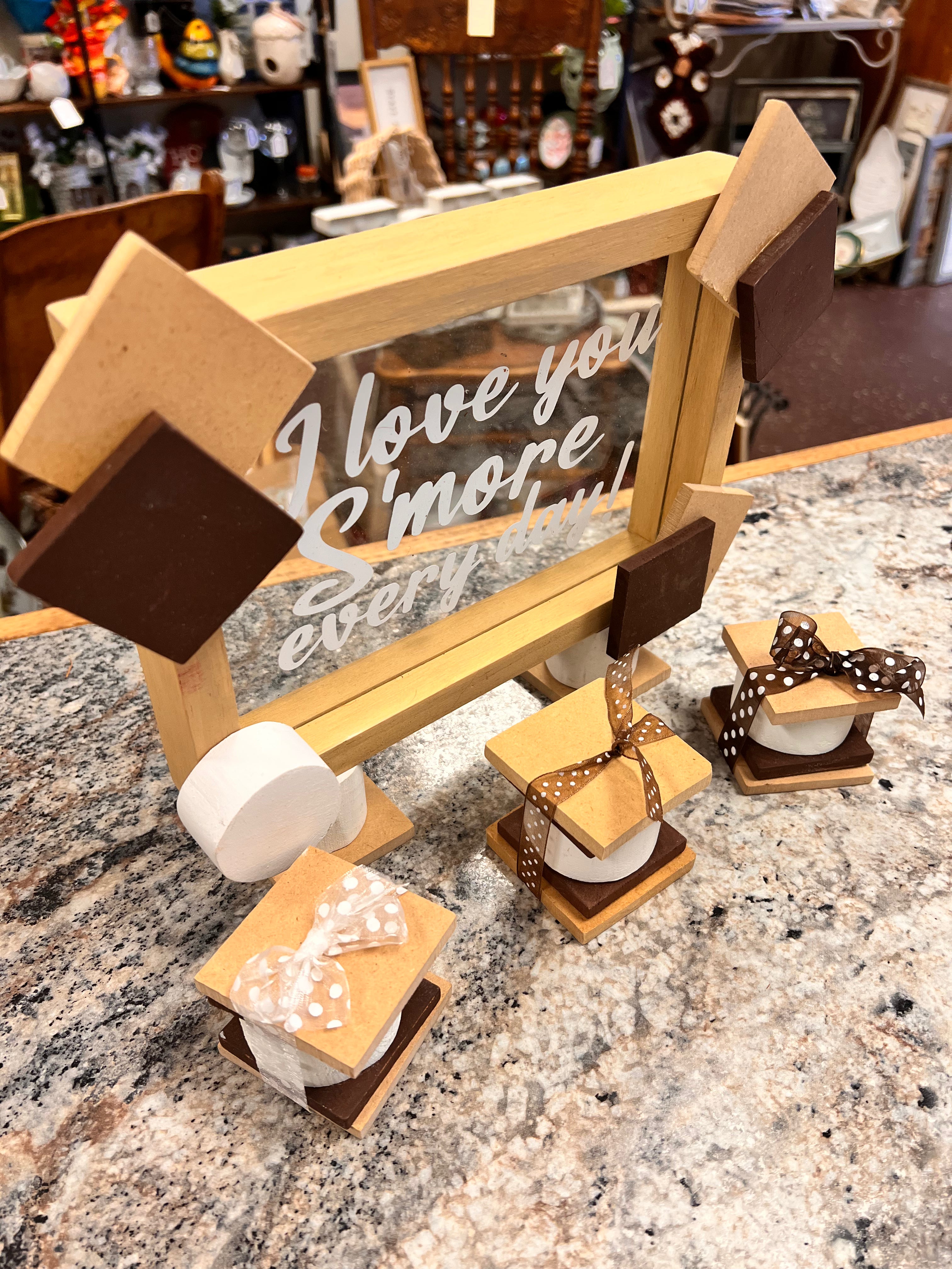 S’mores Sign