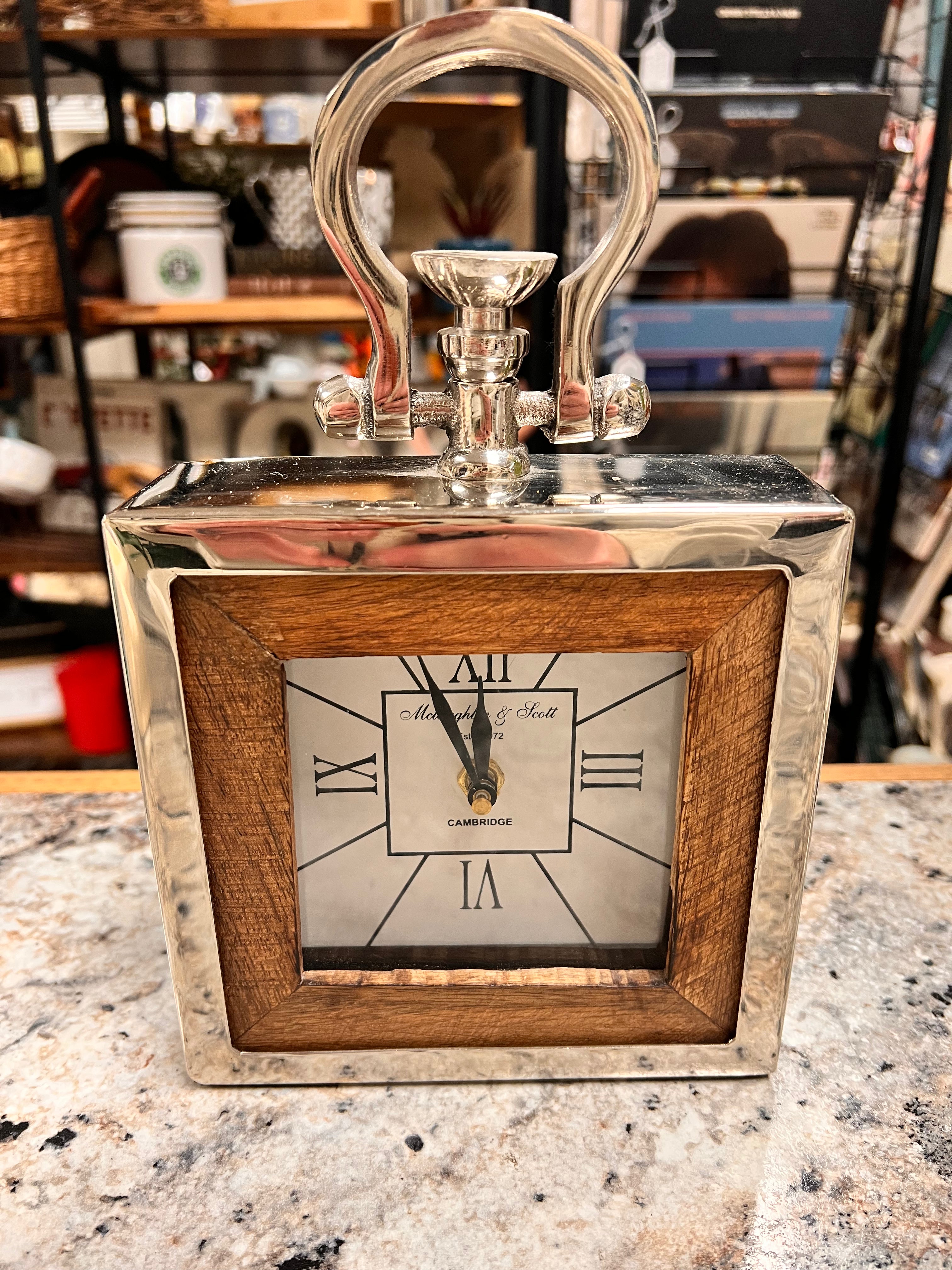 Mantle Clock