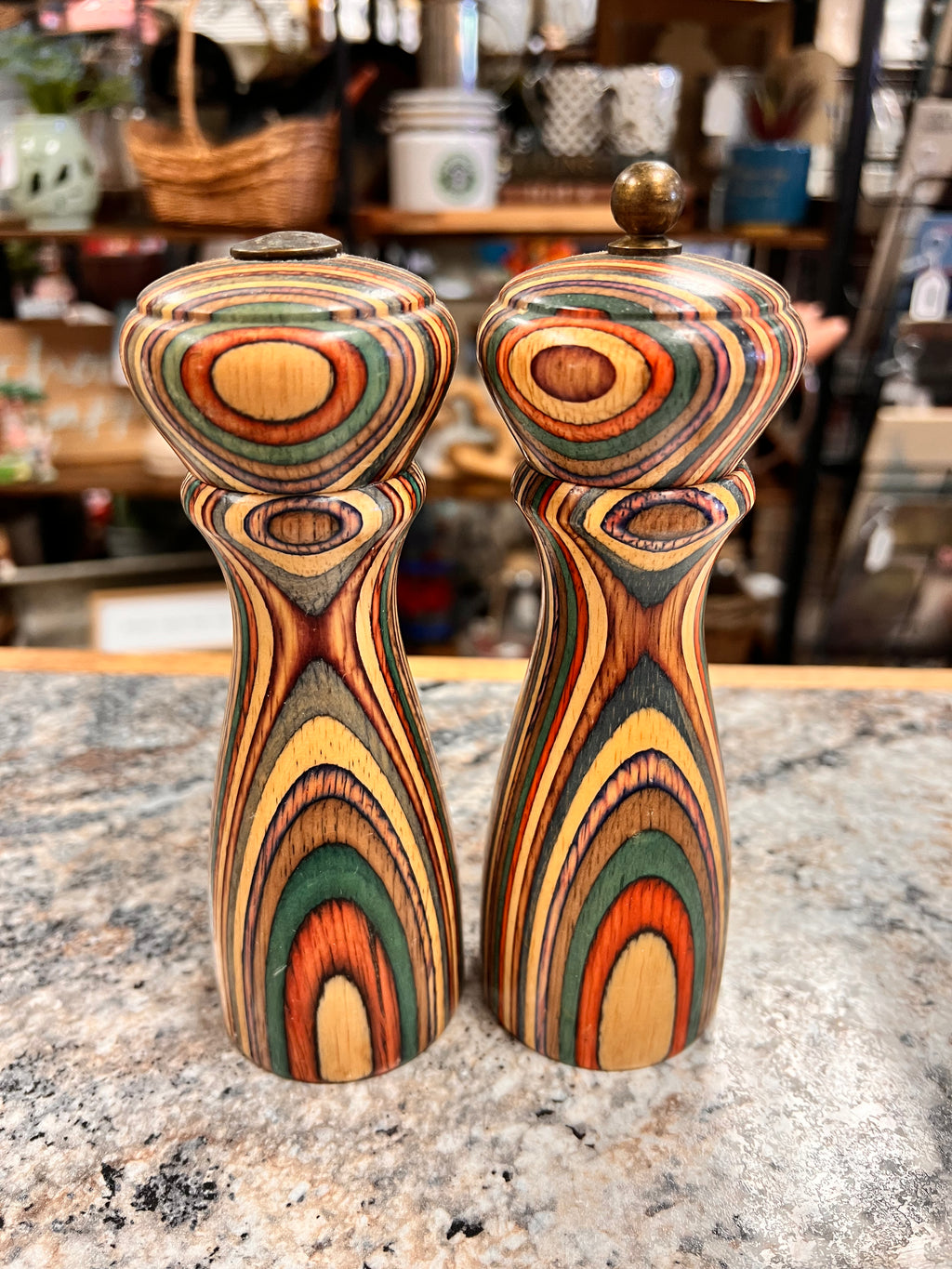 Salt Shaker Set