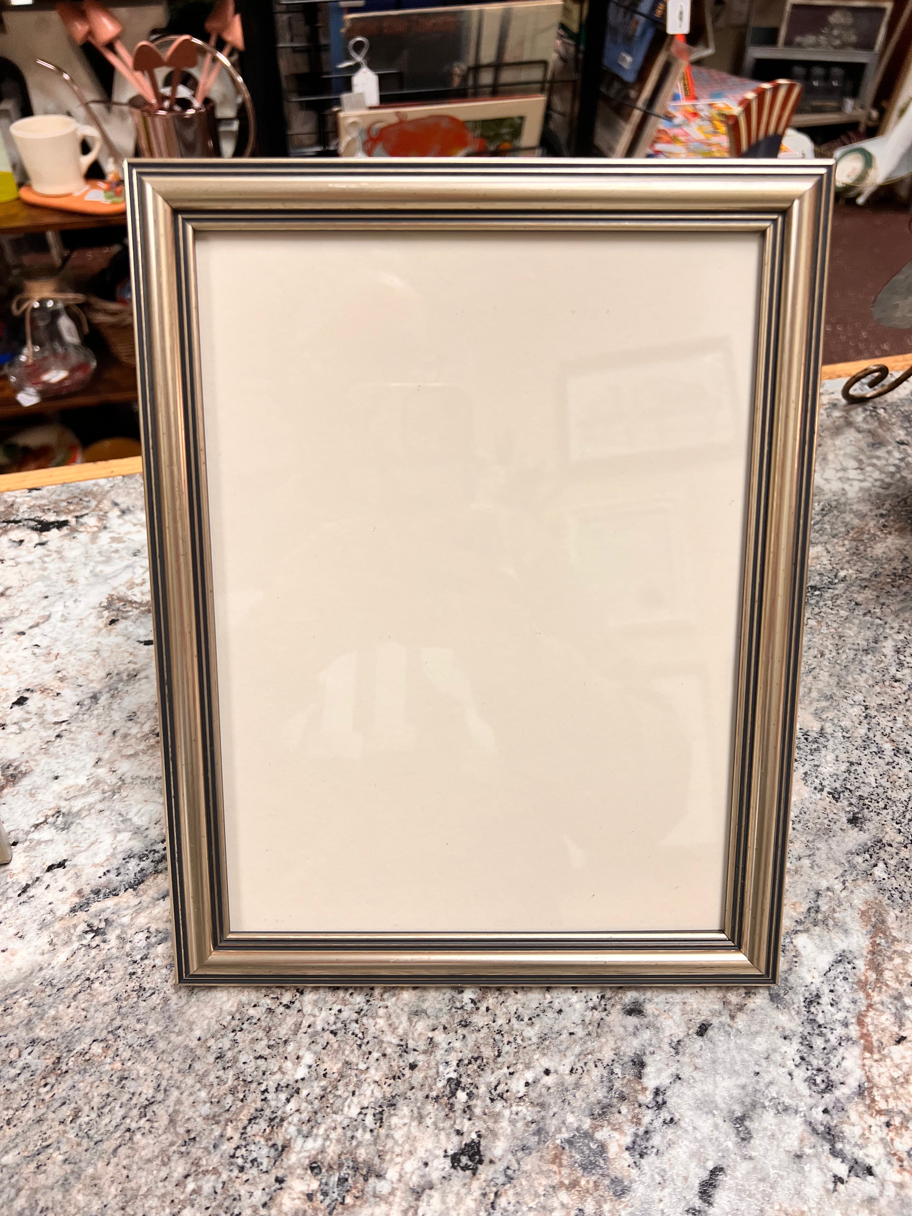8x10 Frame