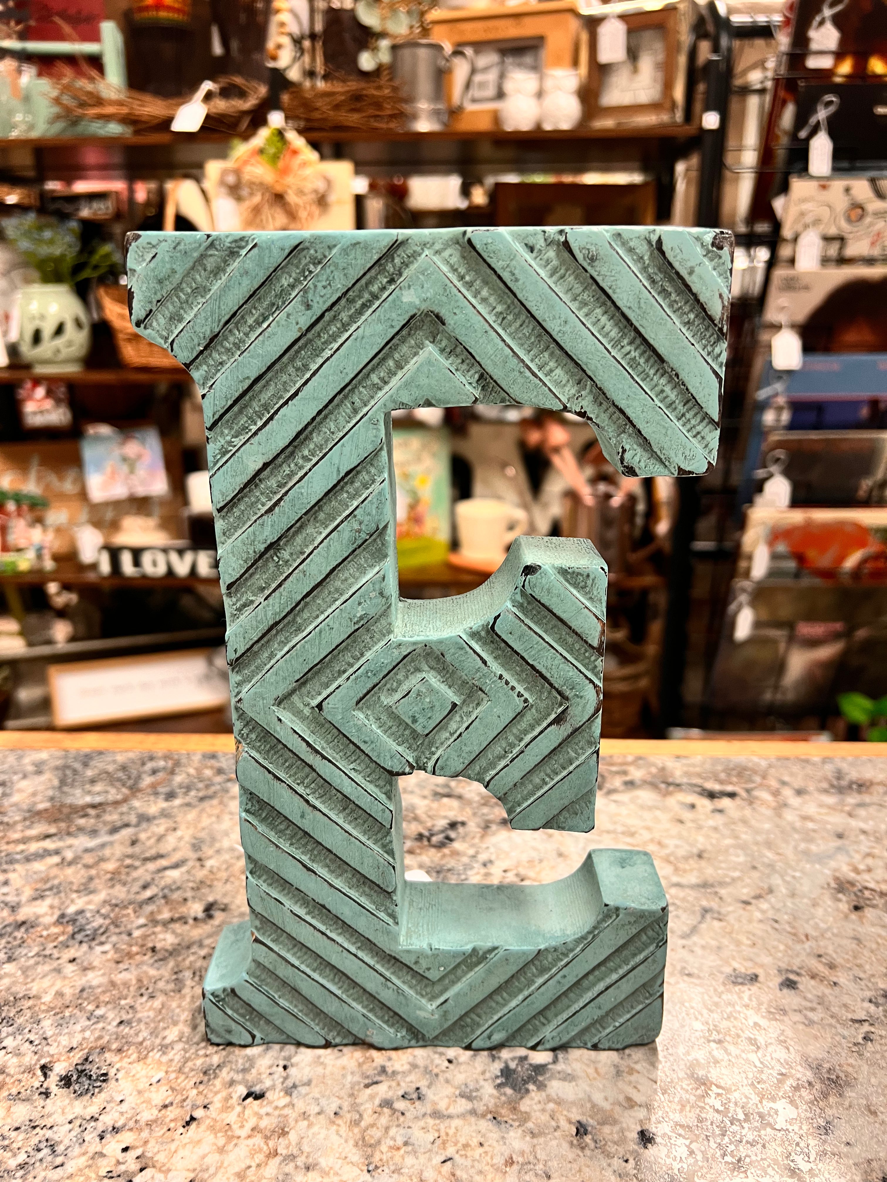 Letter E