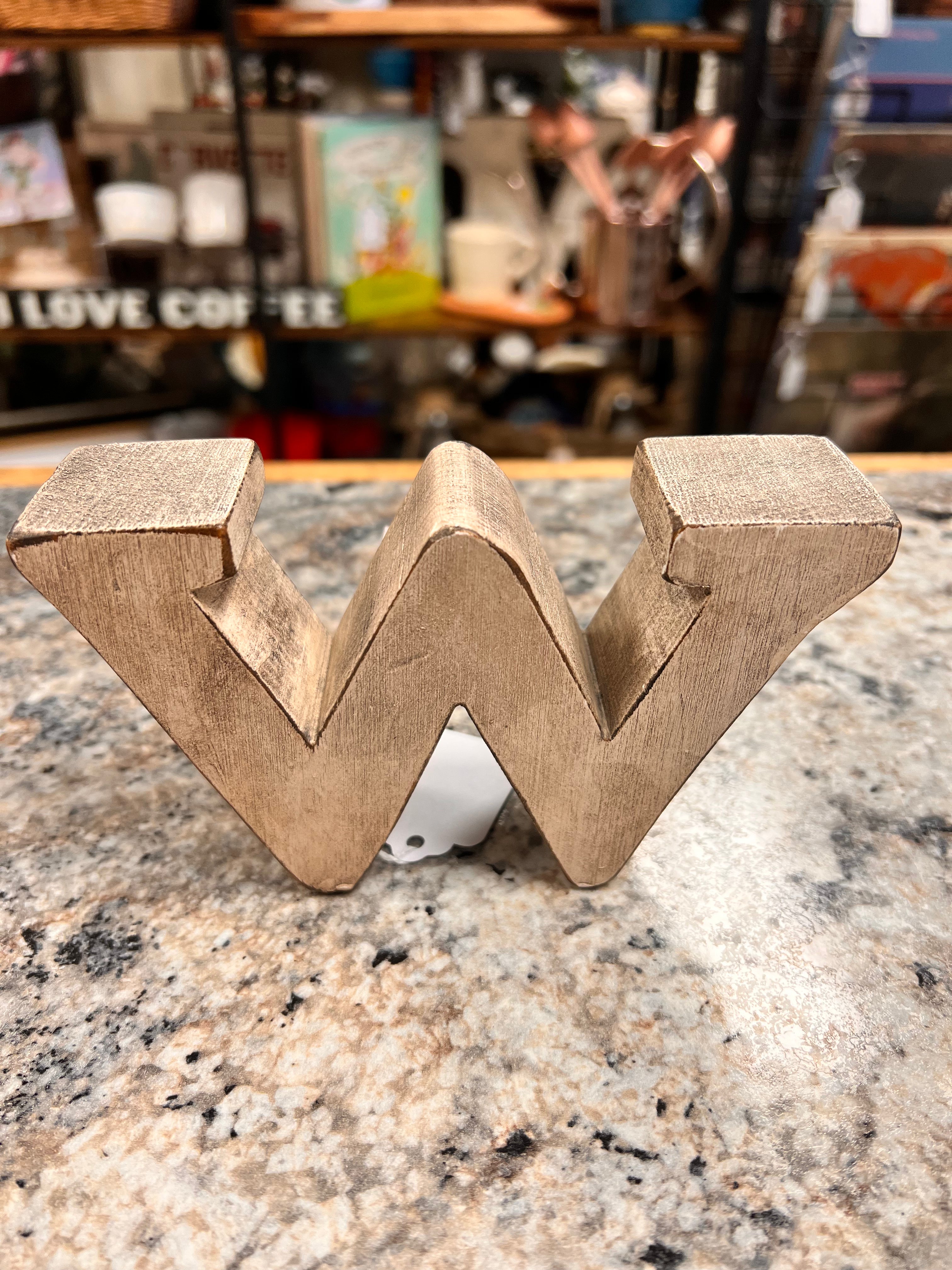 Letter W