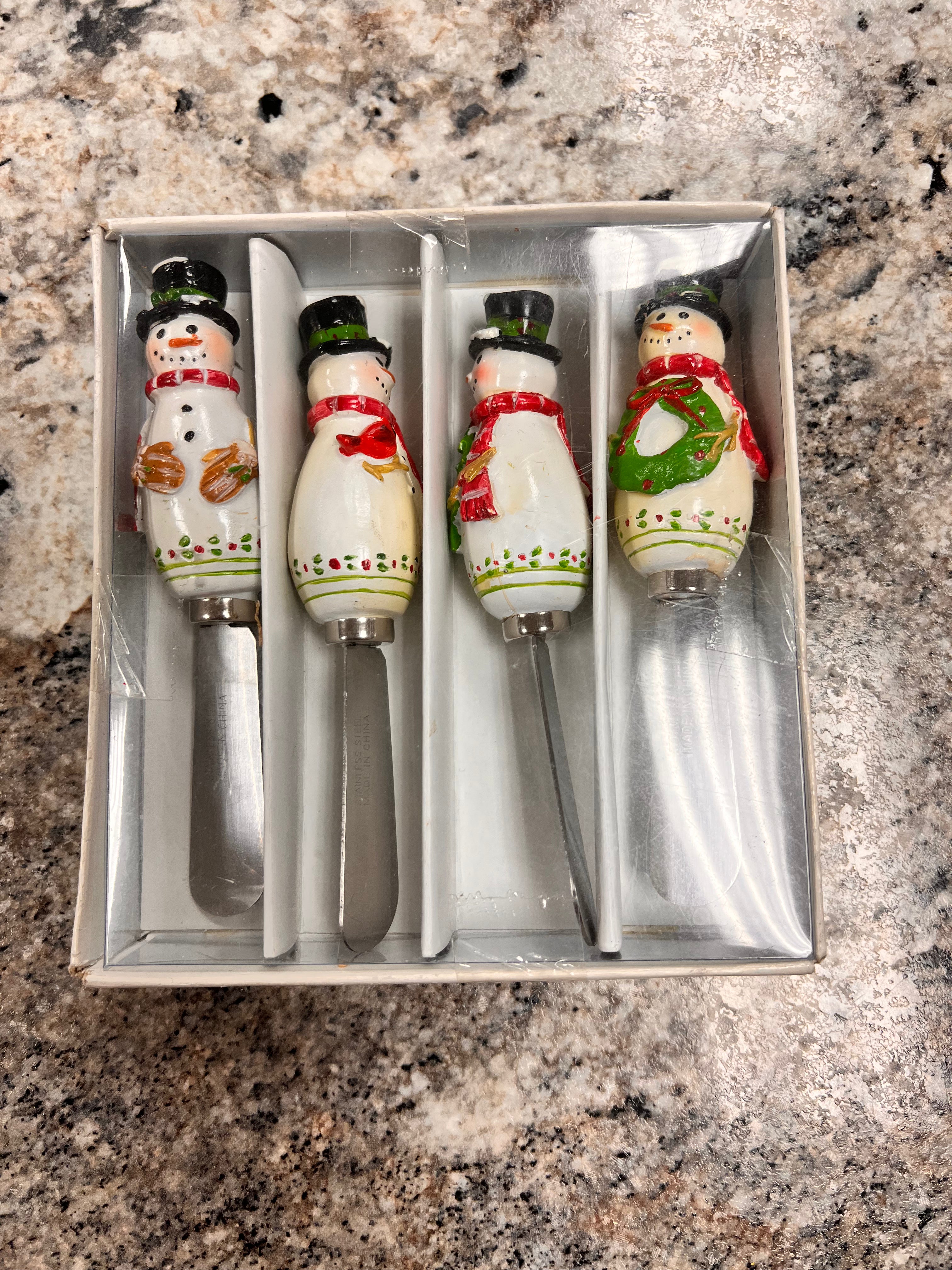 Snowman Spreaders